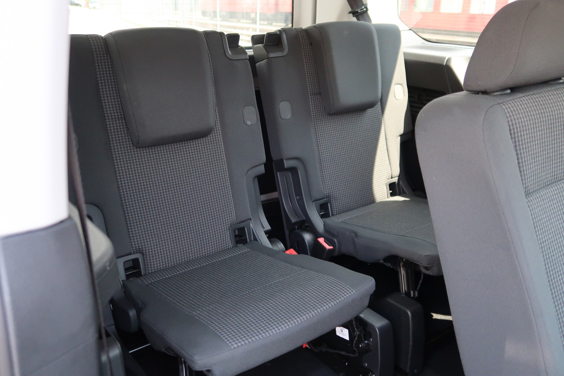 VW Caddy Maxi 1.5 TSI Liberty DSG-image-10
