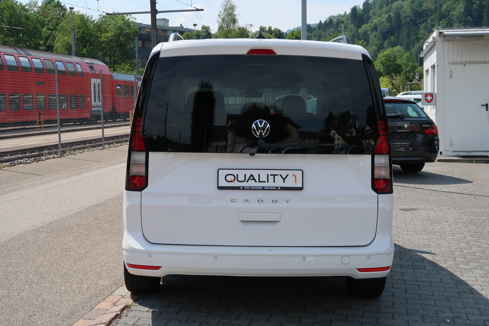 VW Caddy Maxi 1.5 TSI Liberty DSG-image-4