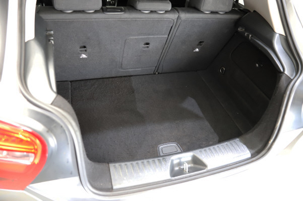 MERCEDES-BENZ A 160-image-11