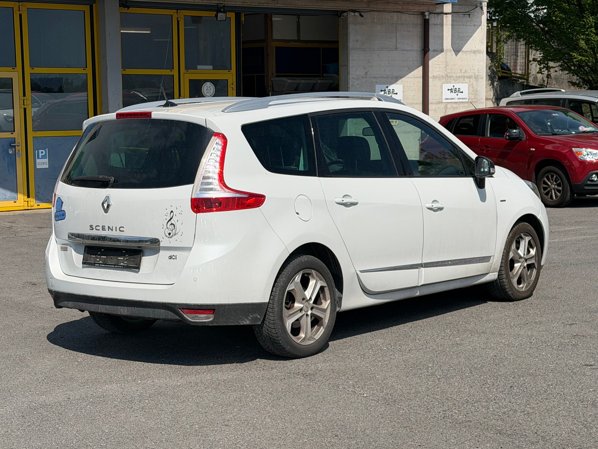 RENAULT Grand Scénic 1.5 dCi Bose Edition EDC-image-6