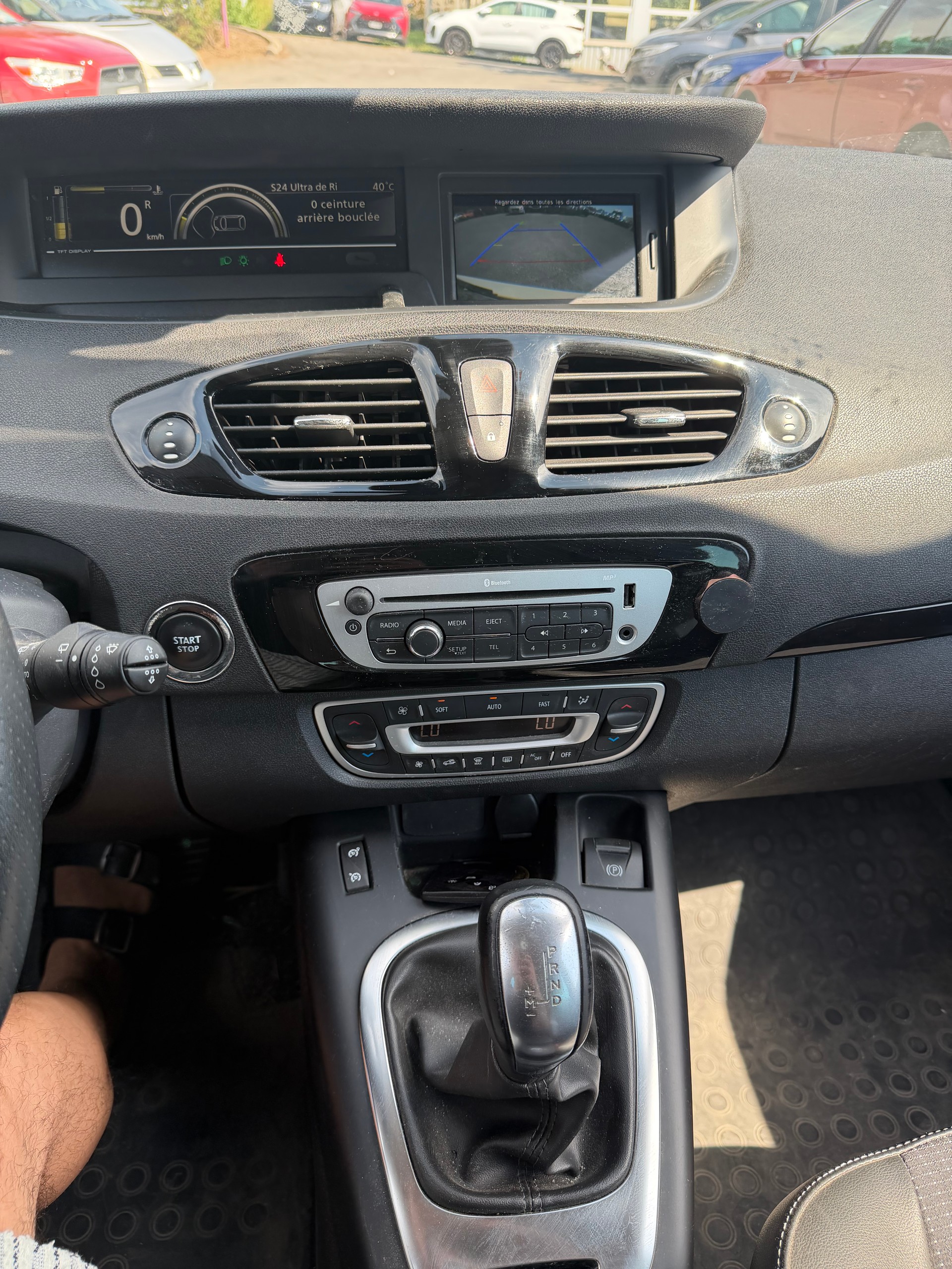RENAULT Grand Scénic 1.5 dCi Bose Edition EDC-image-12
