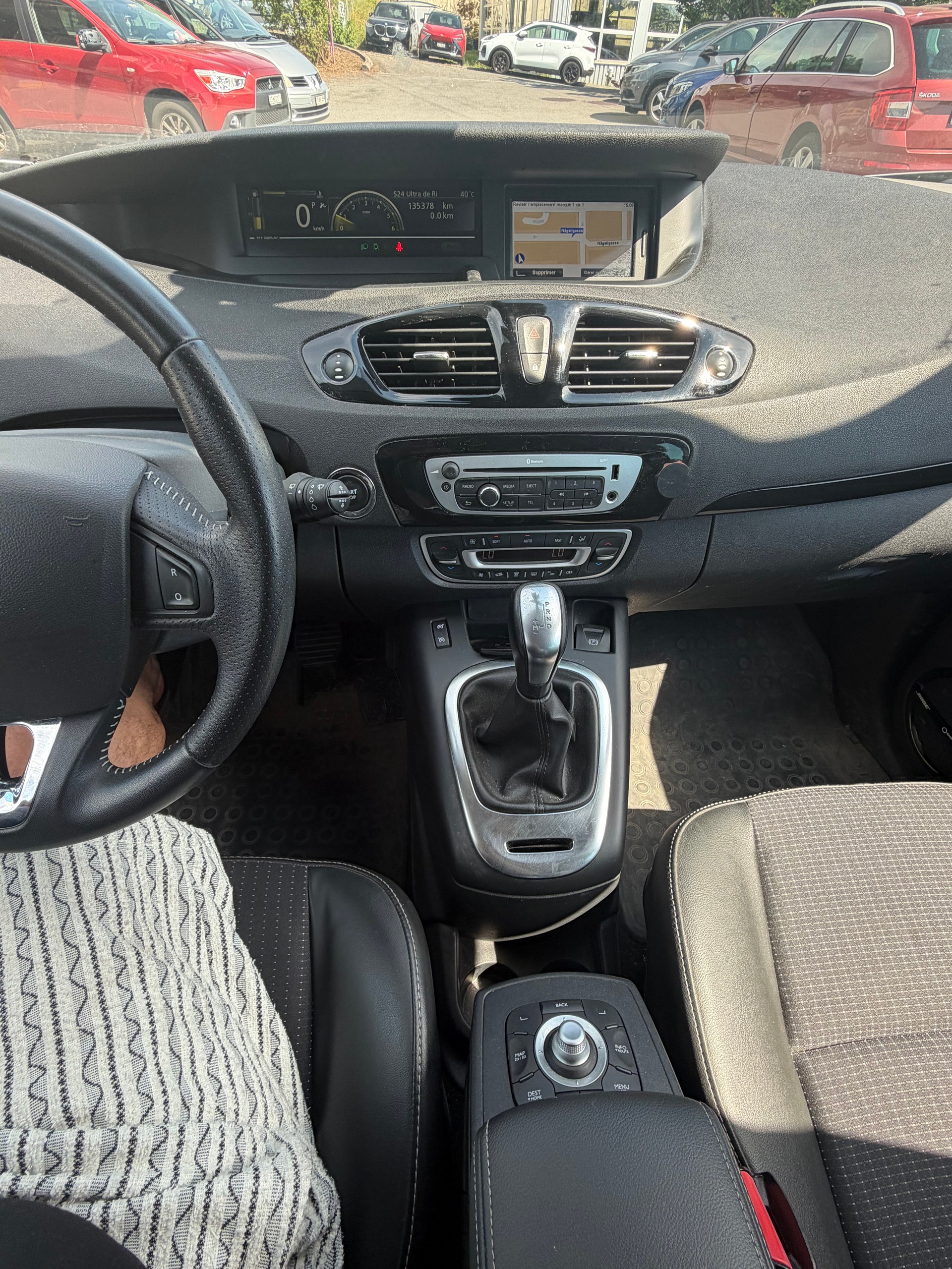 RENAULT Grand Scénic 1.5 dCi Bose Edition EDC-image-1