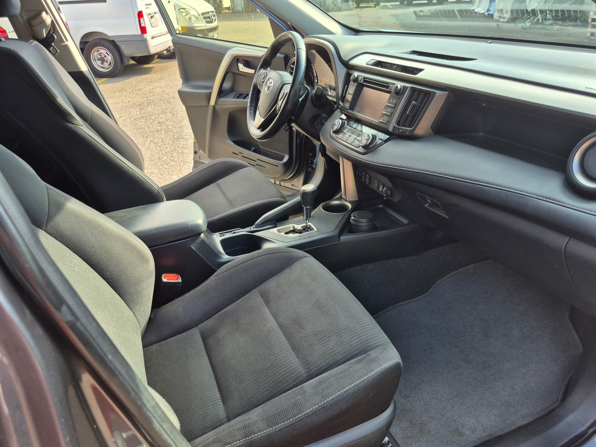 TOYOTA RAV-4 2.0 16V Luna Multidrive S-image-12
