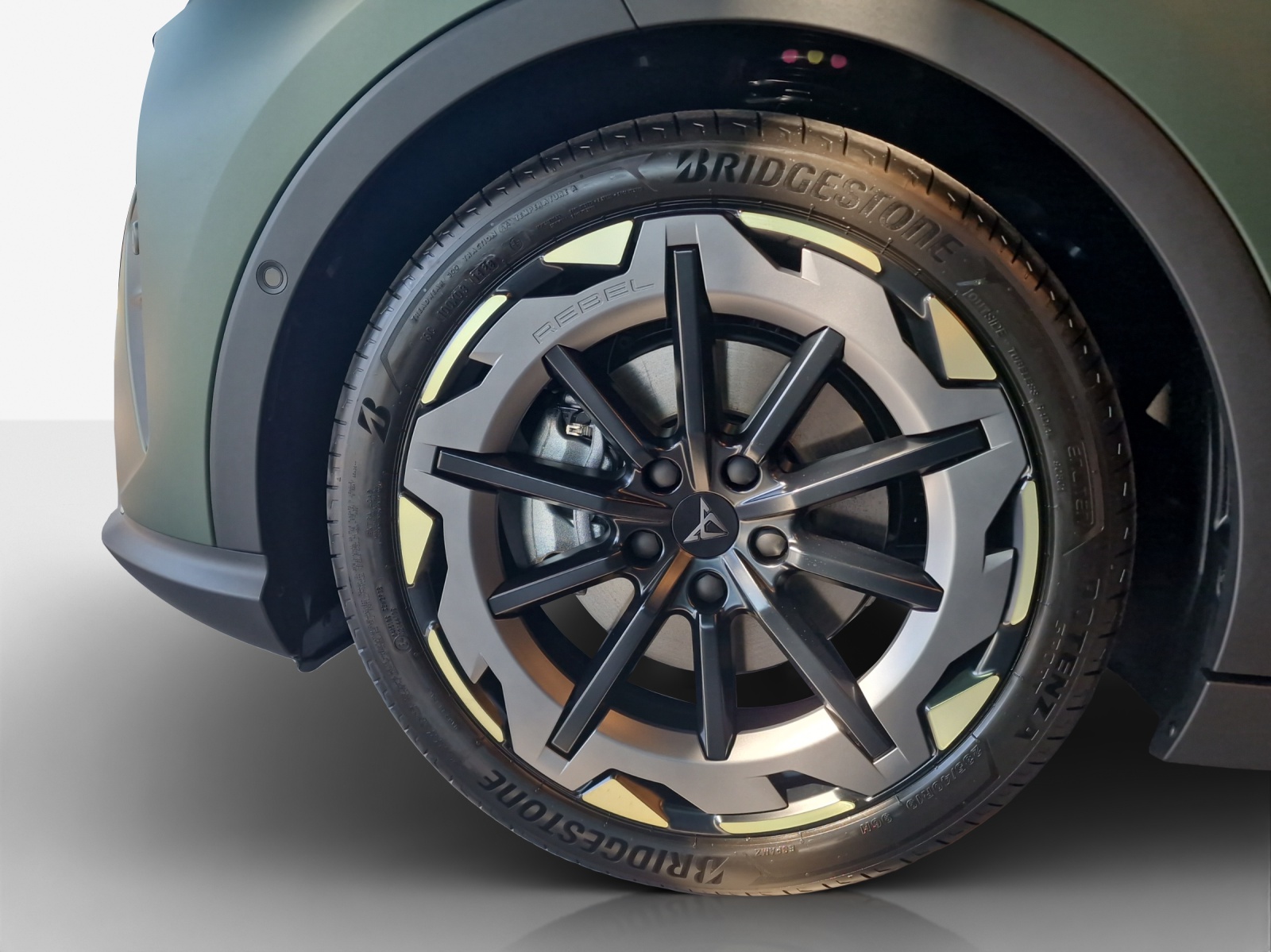 CUPRA Raval 52 kWh VZ Extreme Launch Edition-image-13