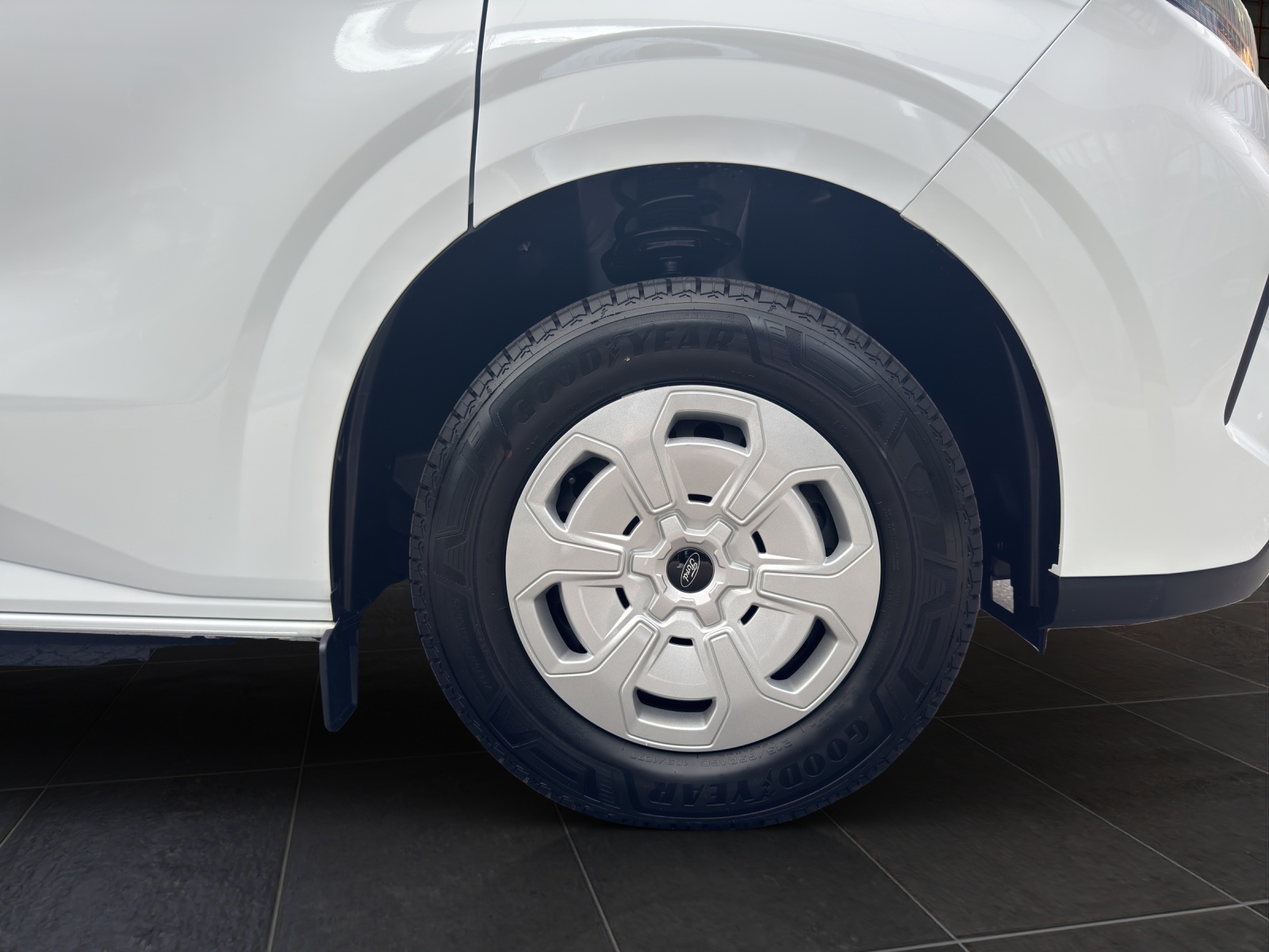 FORD Transit Custom Van 280 L1 2.0 EcoBlue 136PS Trend-image-14