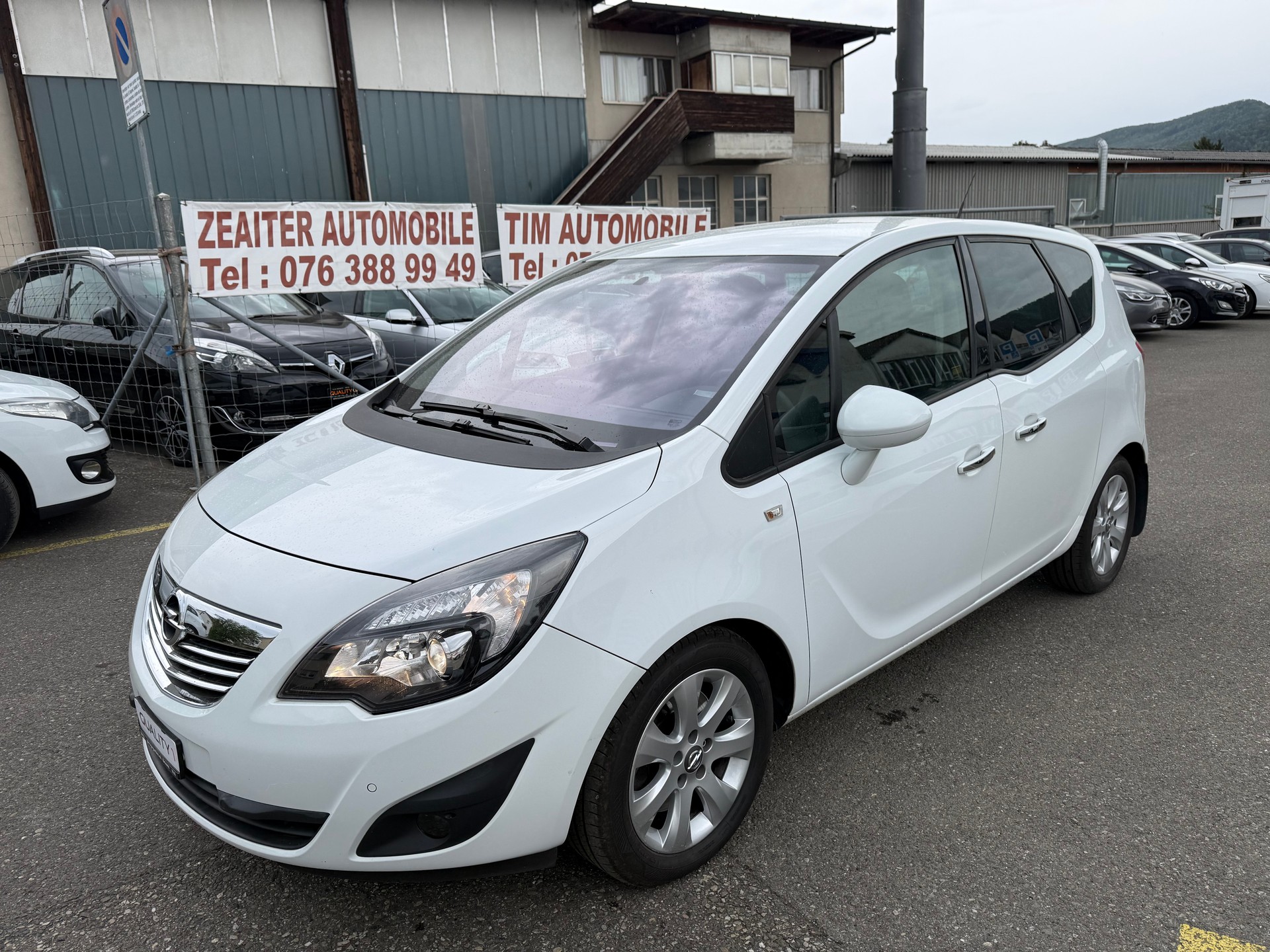 OPEL Meriva 1.7 CDTi Color Edition Automatic-image-0