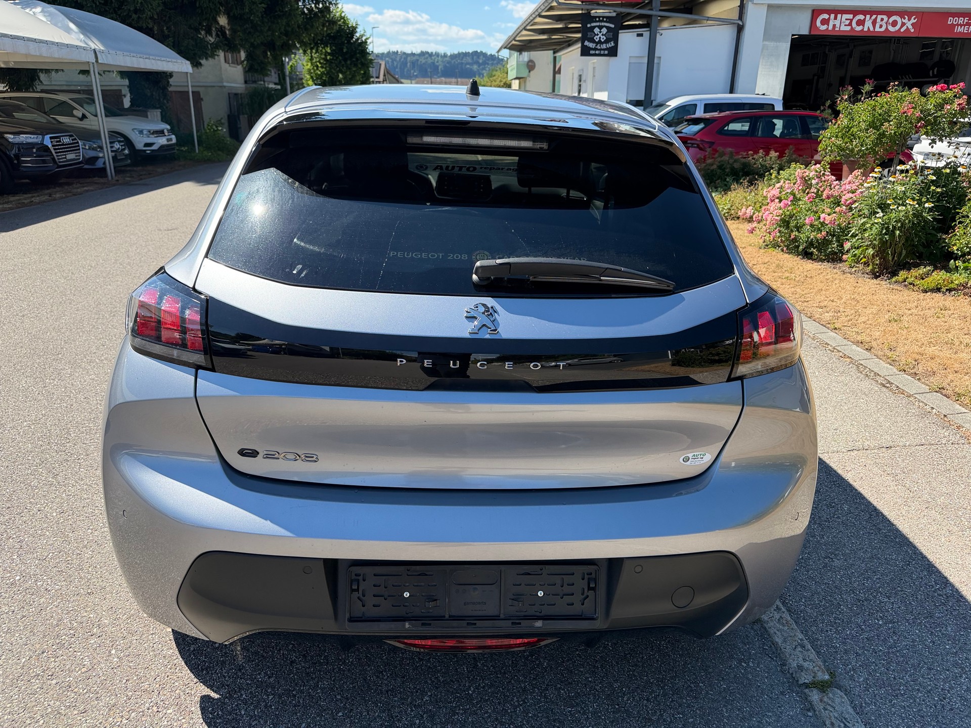 PEUGEOT 208 Elektrik Active-image-7
