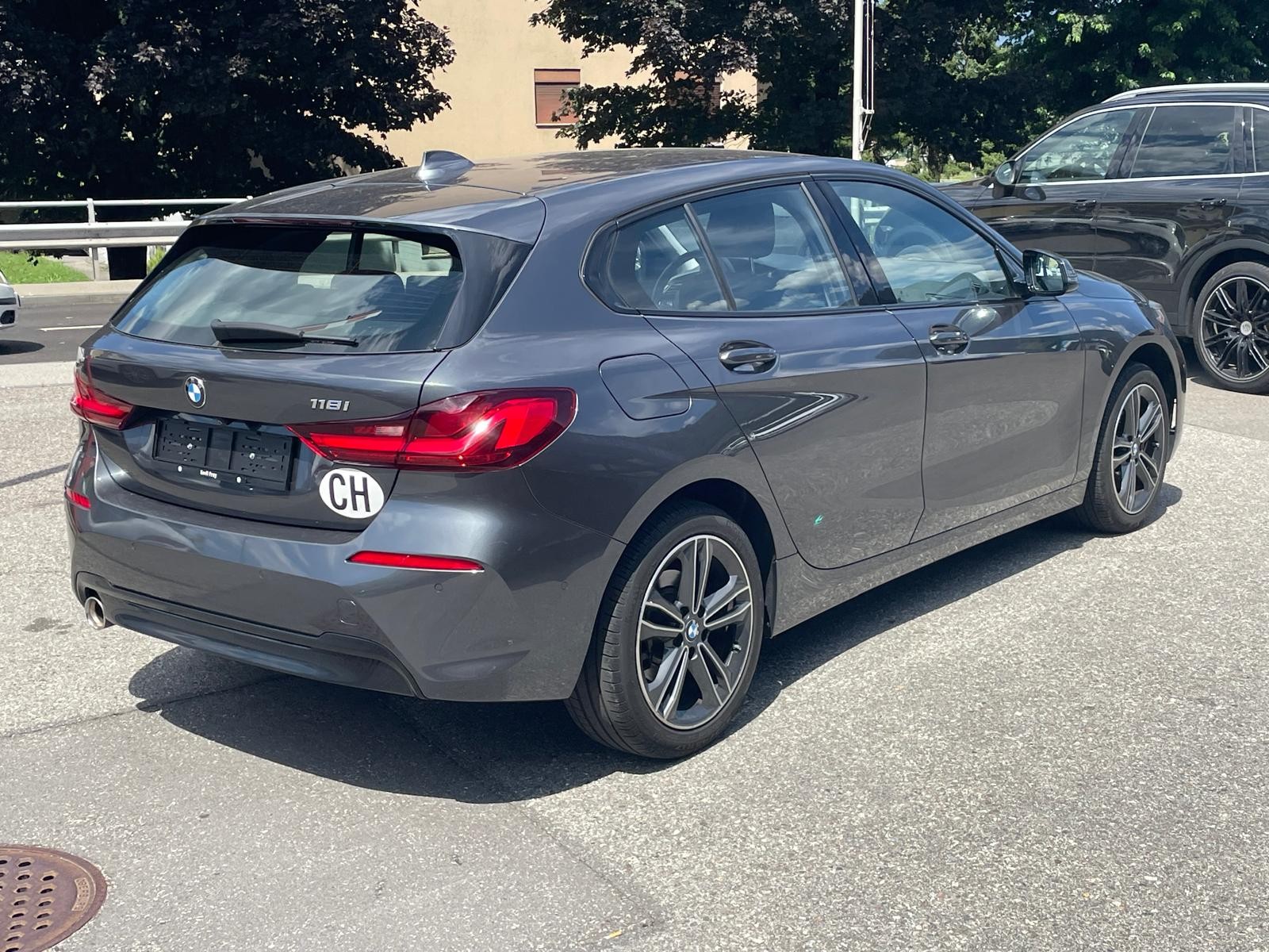 BMW 118i Steptronic-image-10