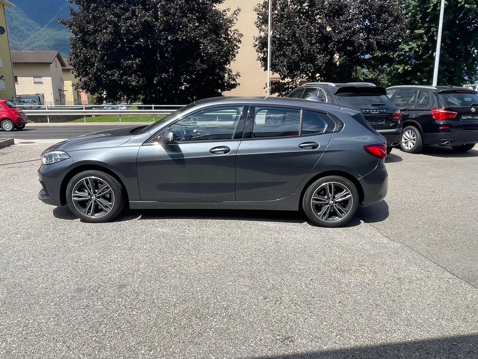 BMW 118i Steptronic-image-7