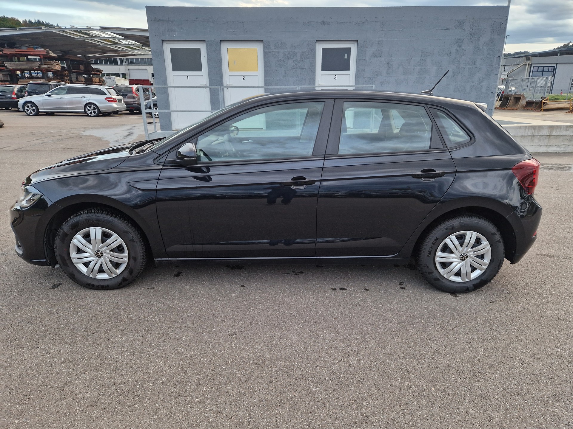 VW Polo 1.0 TSI Basis-image-0