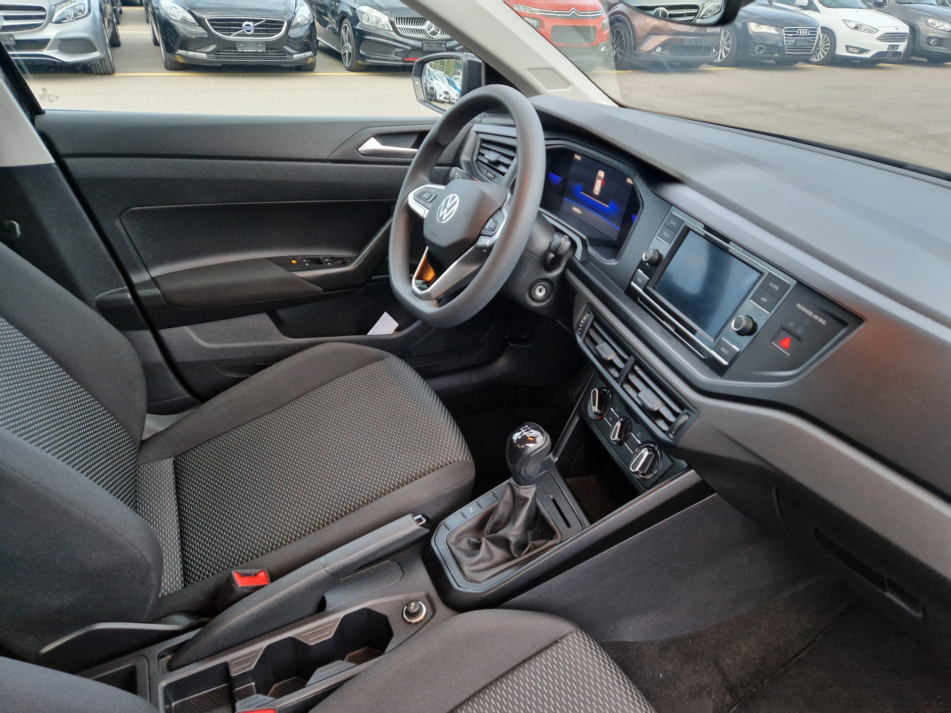 VW Polo 1.0 TSI Basis-image-3