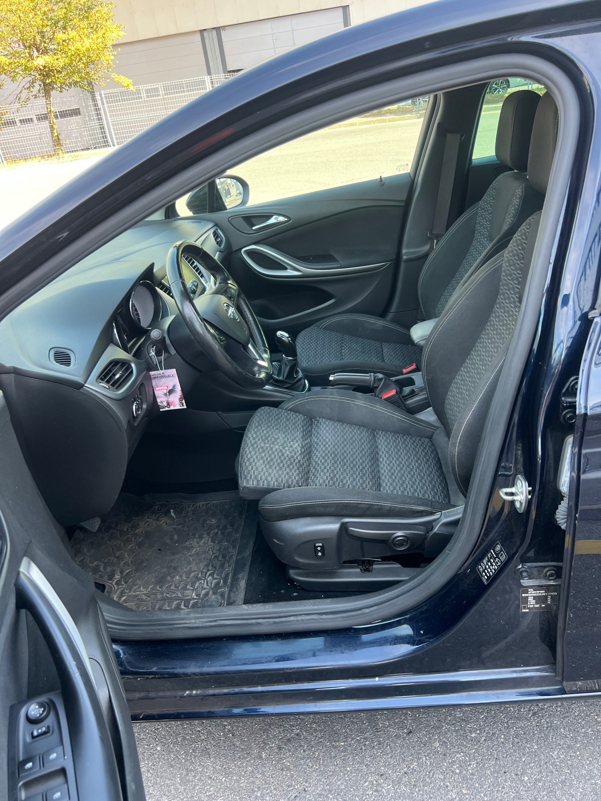 OPEL Astra 1.4i Turbo Excellence-image-9