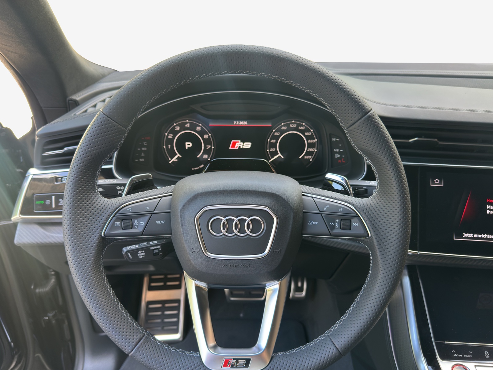 AUDI RSQ8 performance quattro-image-9