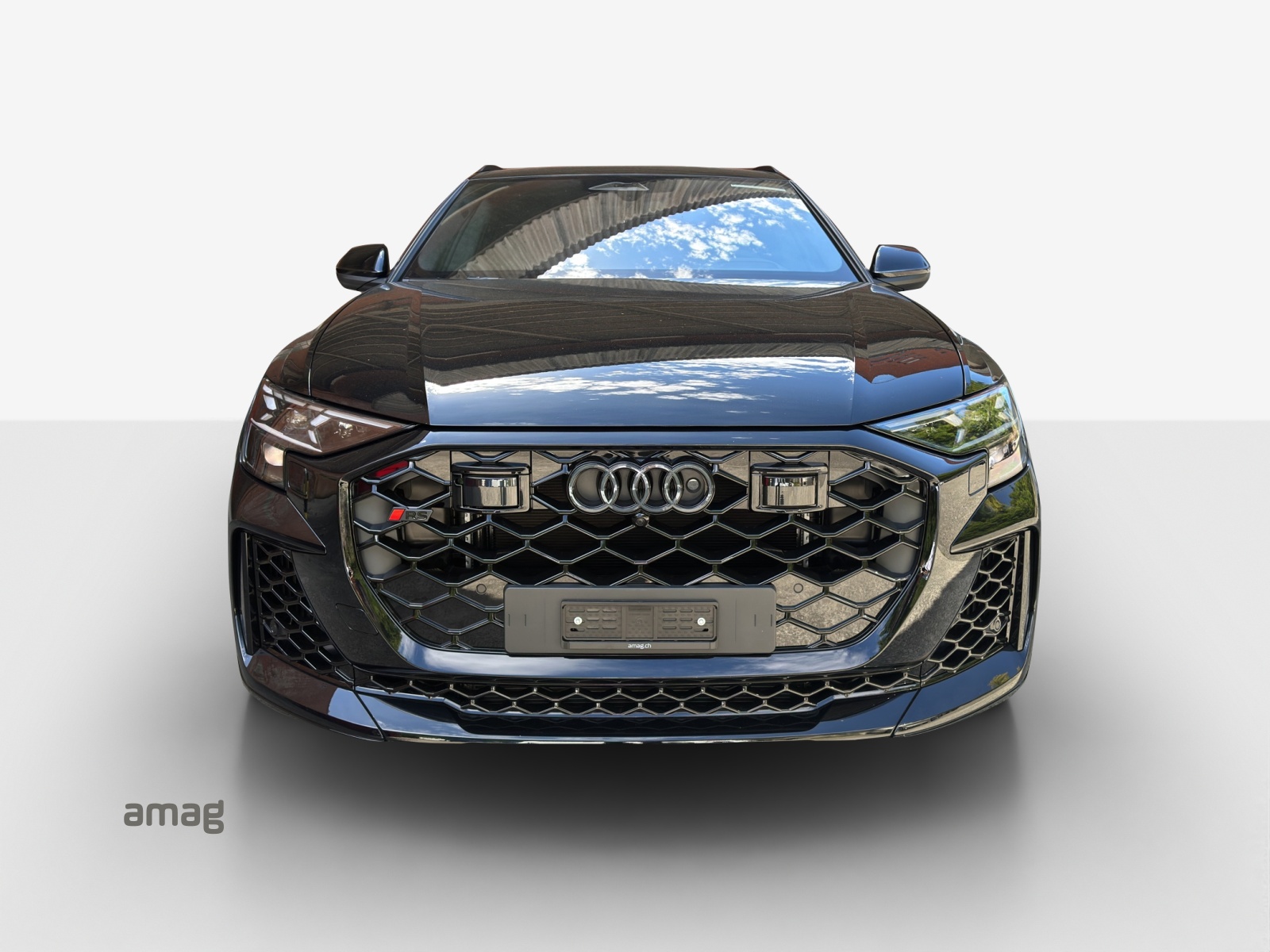 AUDI RSQ8 performance quattro-image-6