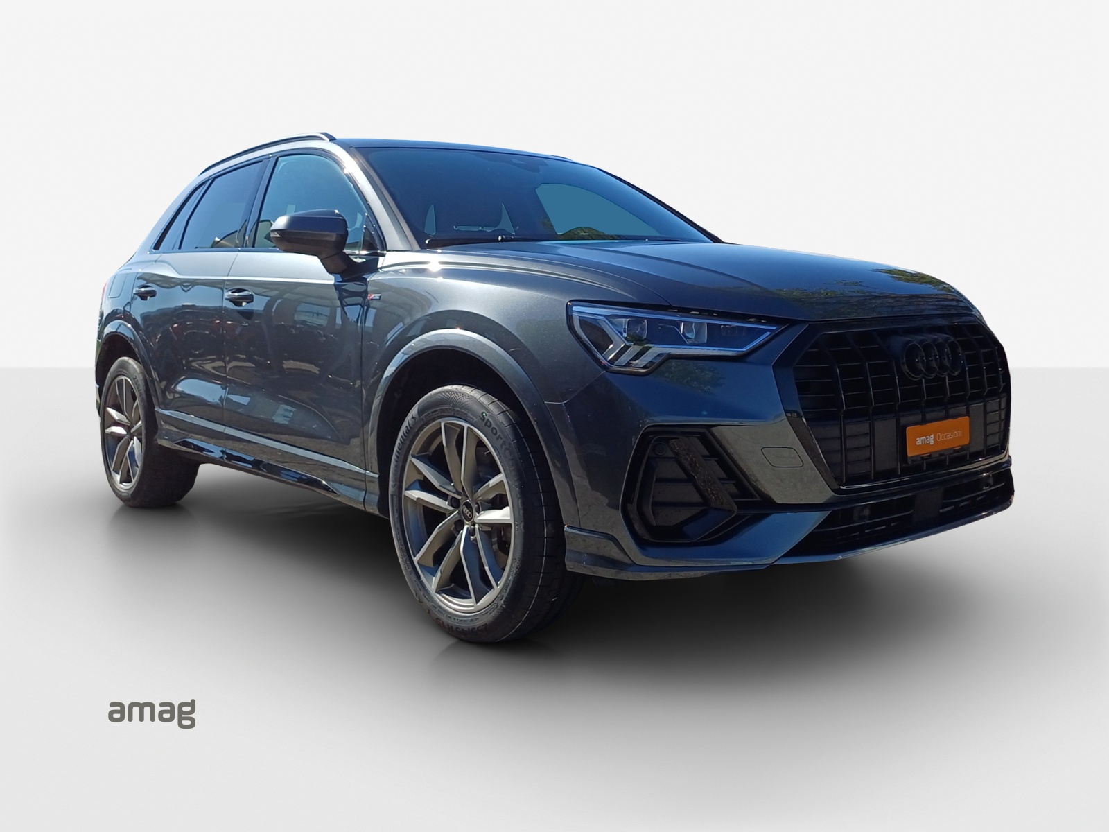 AUDI Q3 45 TFSI e S line S-tronic-image-5