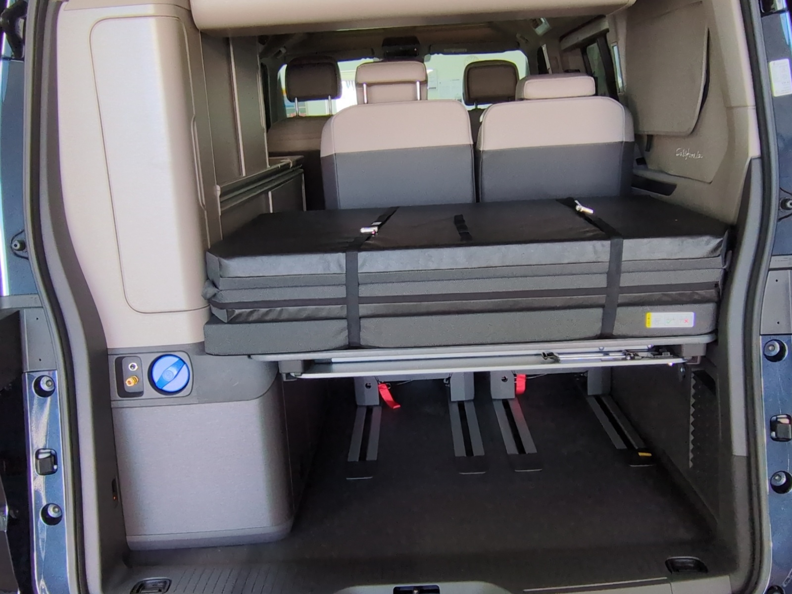 VW California 2.0 TDI Ocean Liberty-image-9