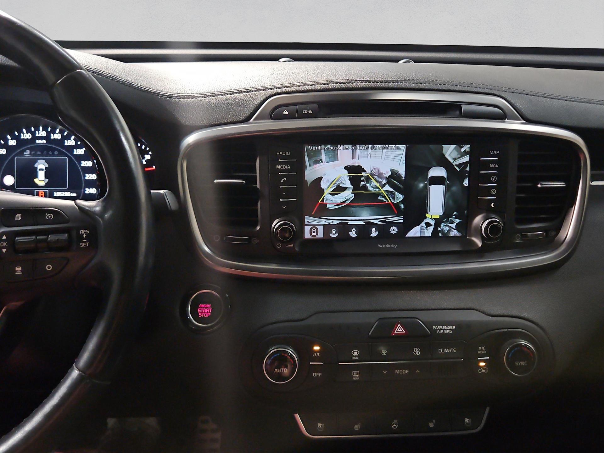 KIA Sorento 2.2 CRDI Style 7P. Automatic-image-11