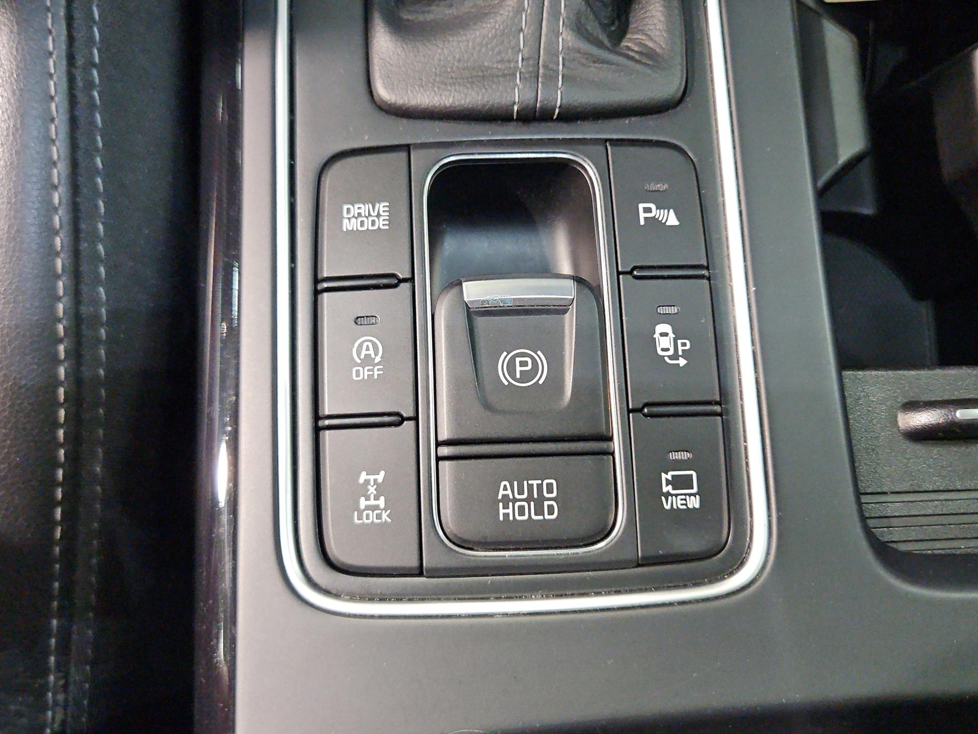 KIA Sorento 2.2 CRDI Style 7P. Automatic-image-23