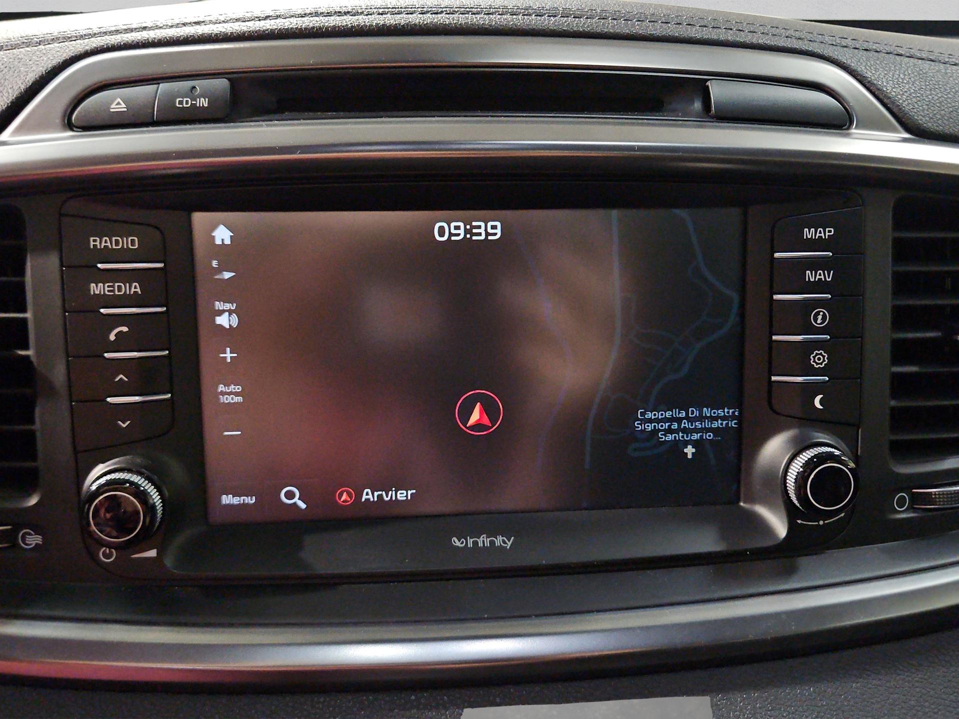 KIA Sorento 2.2 CRDI Style 7P. Automatic-image-12