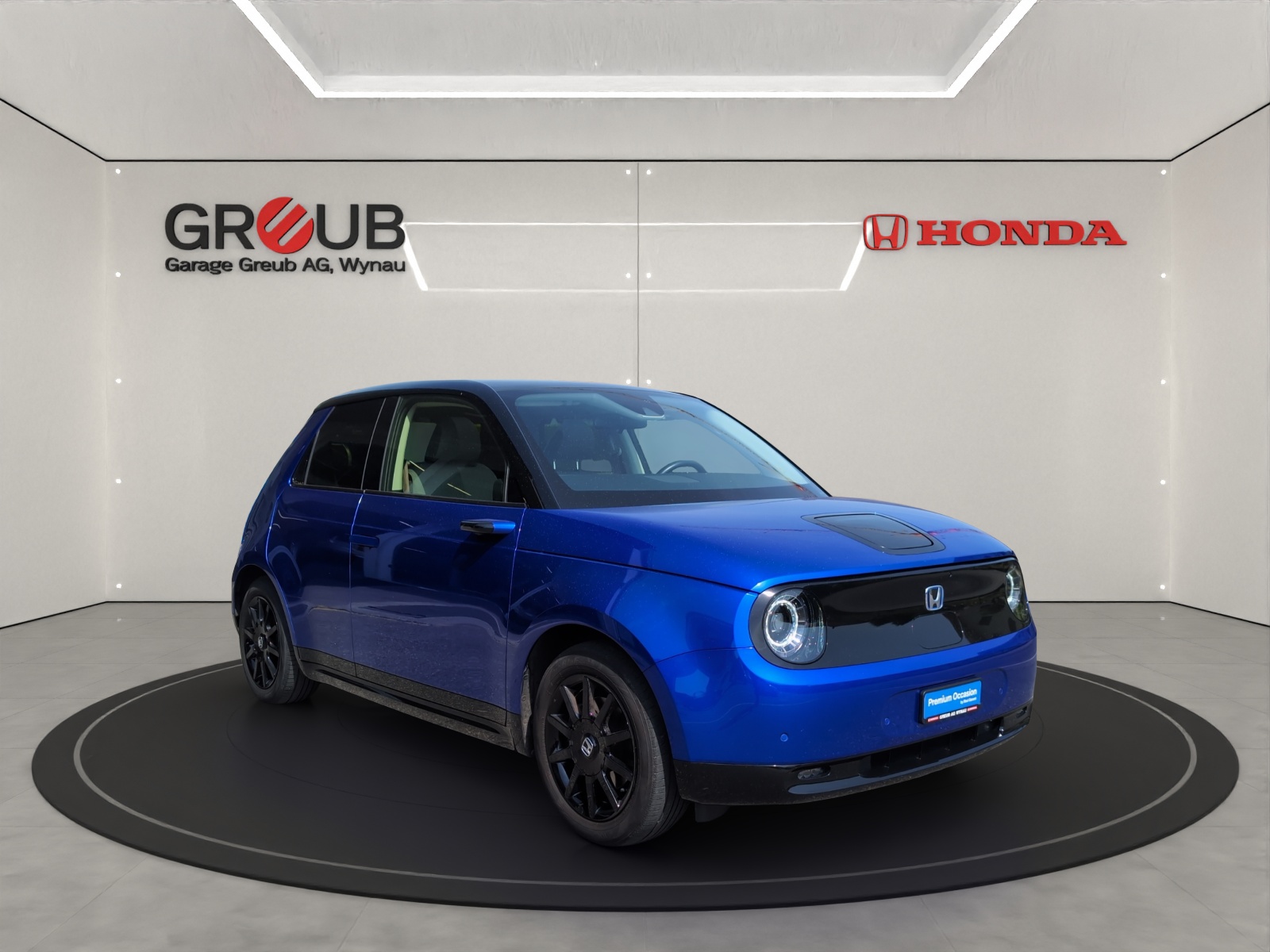 HONDA e electric-showroom-element-2