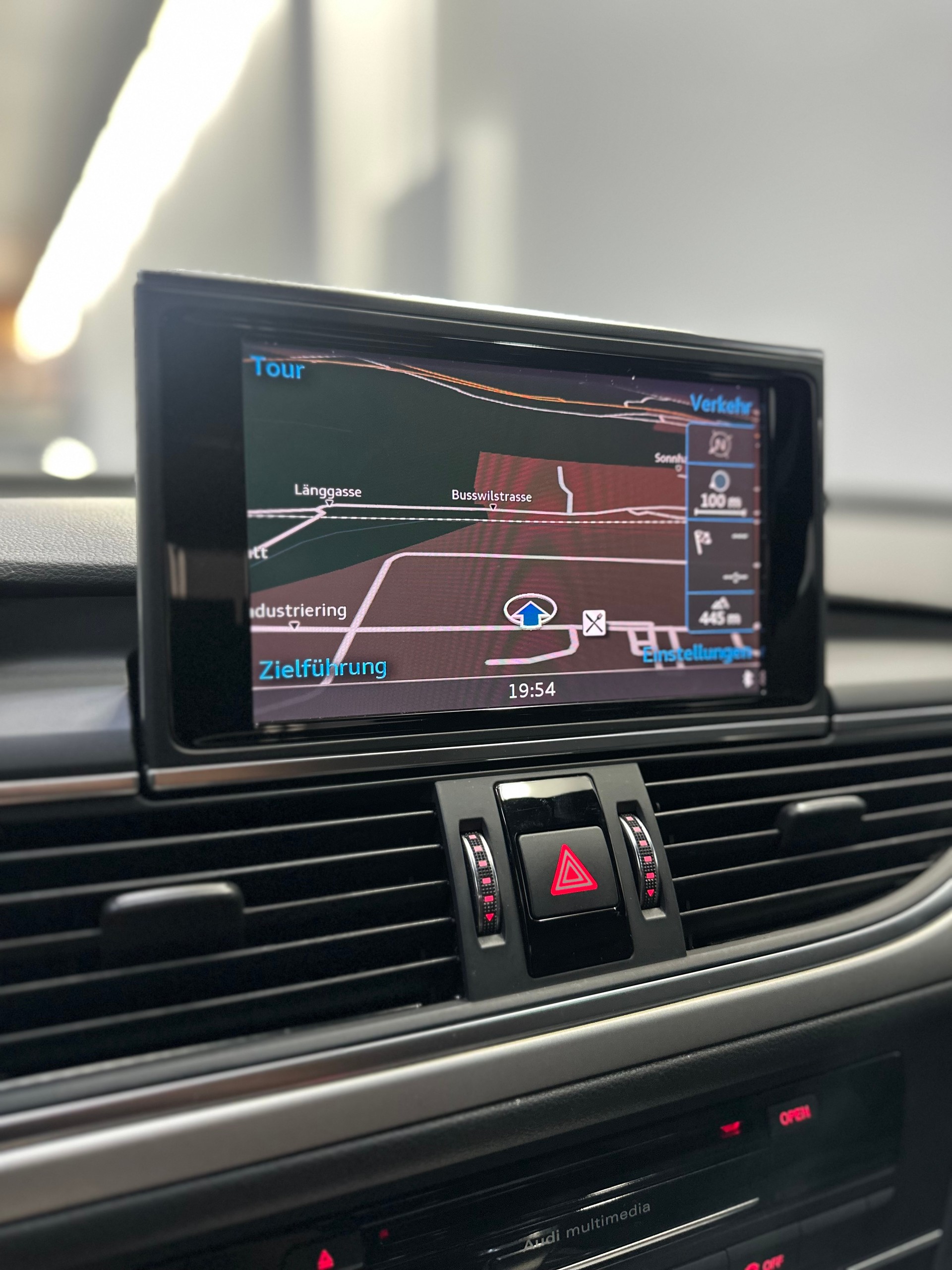 AUDI A6 Avant 3.0 TDI V6 quattro S-tronic-image-15