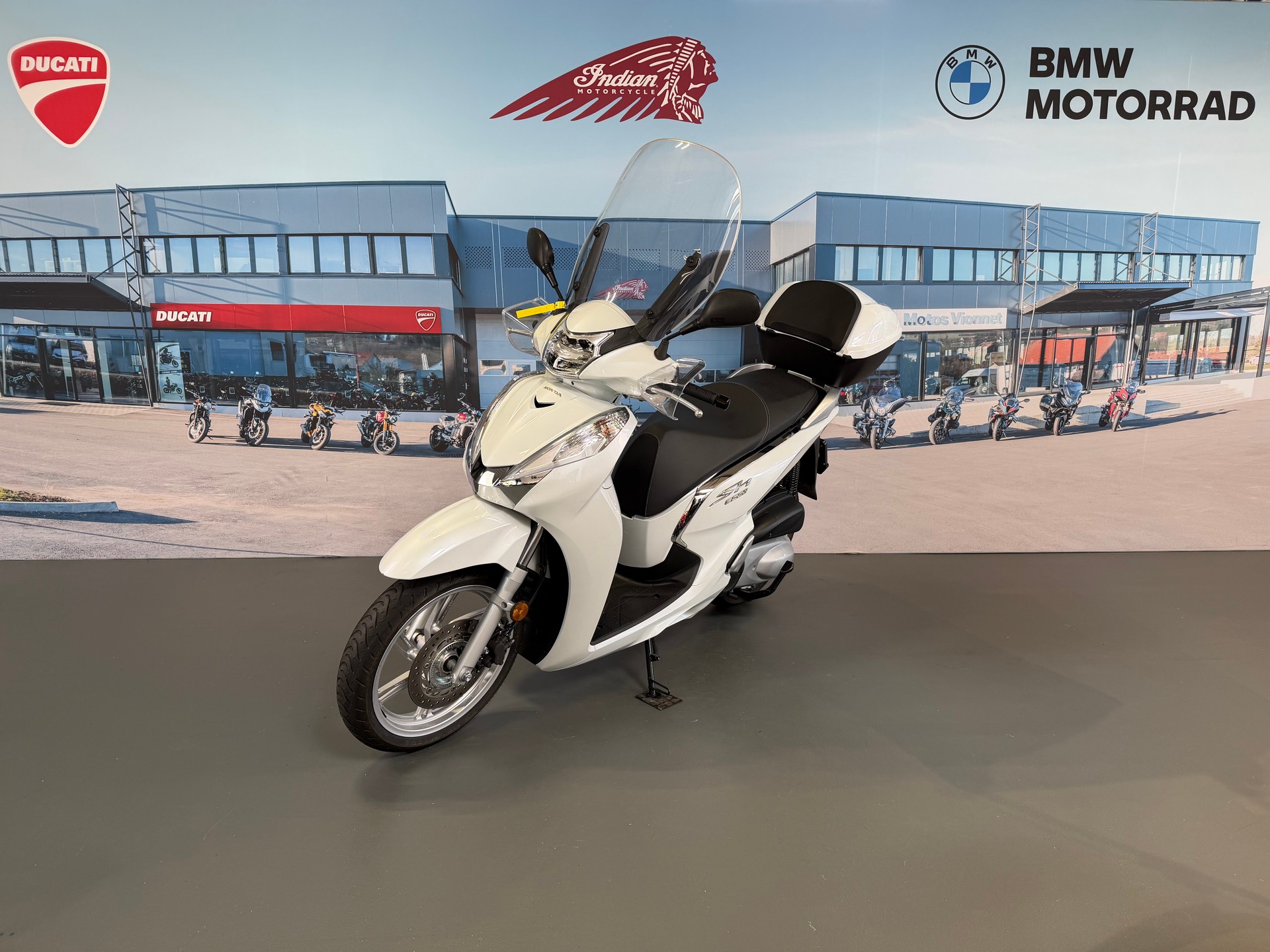 HONDA SH 300 i ABS-showroom-element-2