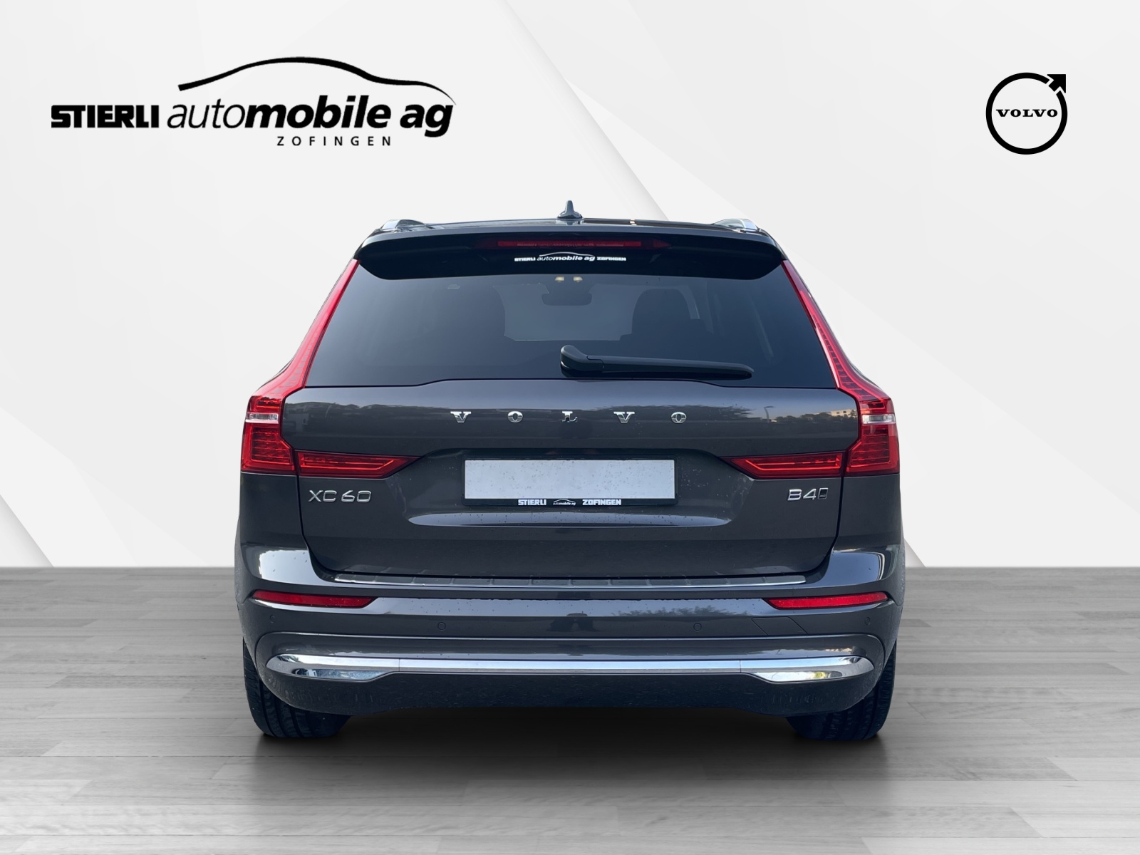 VOLVO XC60 2.0 B4 MH Inscription AWD-image-5