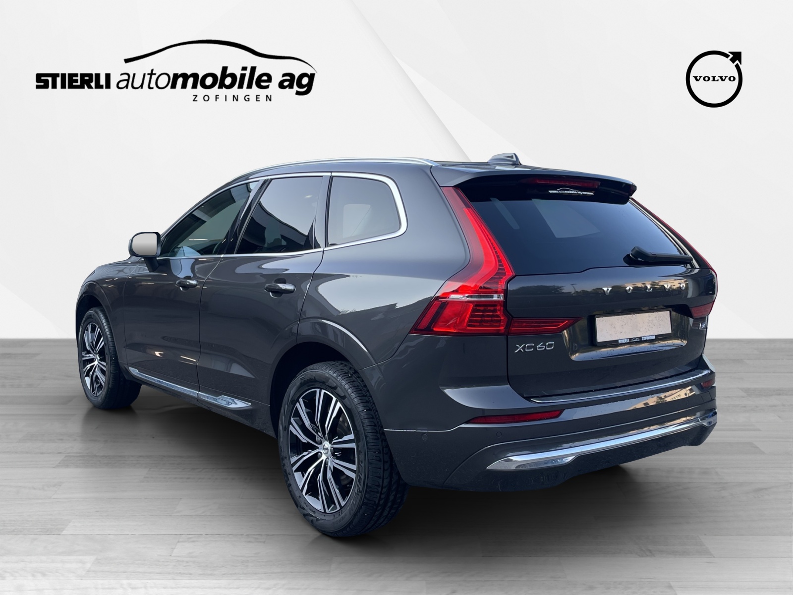 VOLVO XC60 2.0 B4 MH Inscription AWD-image-6