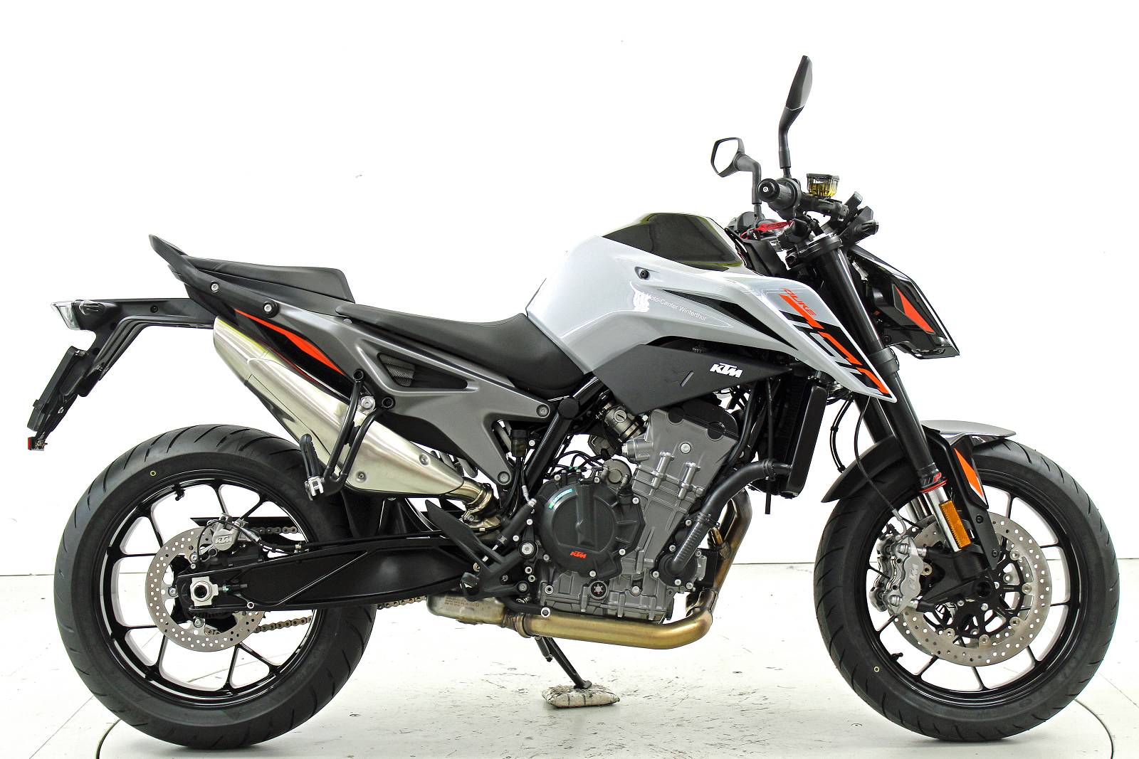 KTM 790 Duke-showroom-element-3