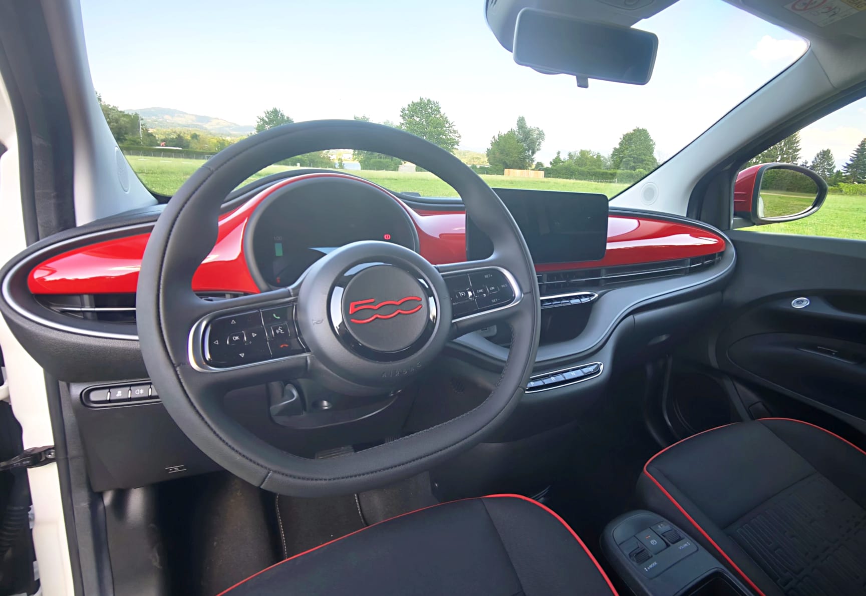 FIAT 500e C Red Swiss Edition (Rarität)-image-18