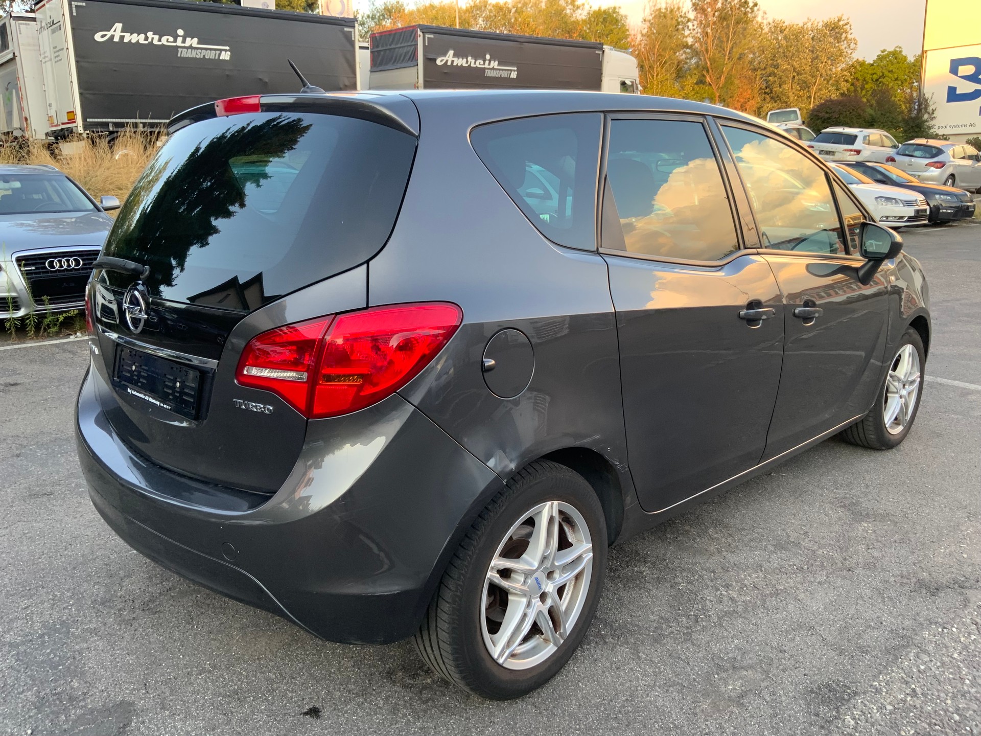 OPEL Meriva 1.4 Turbo Cosmo-image-3