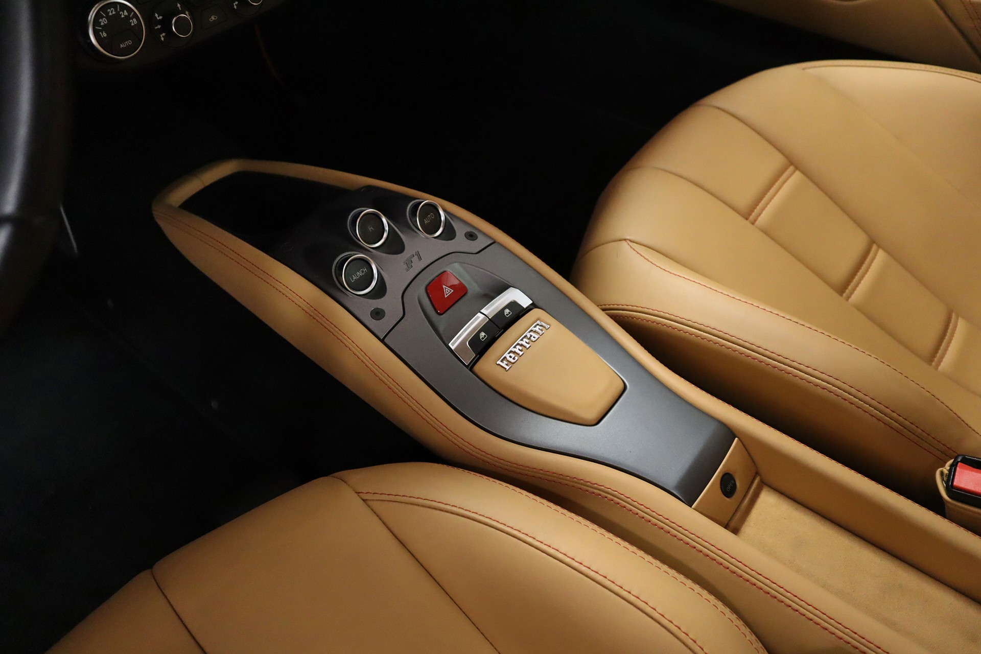 FERRARI 458 Italia 4.5 V8-image-12