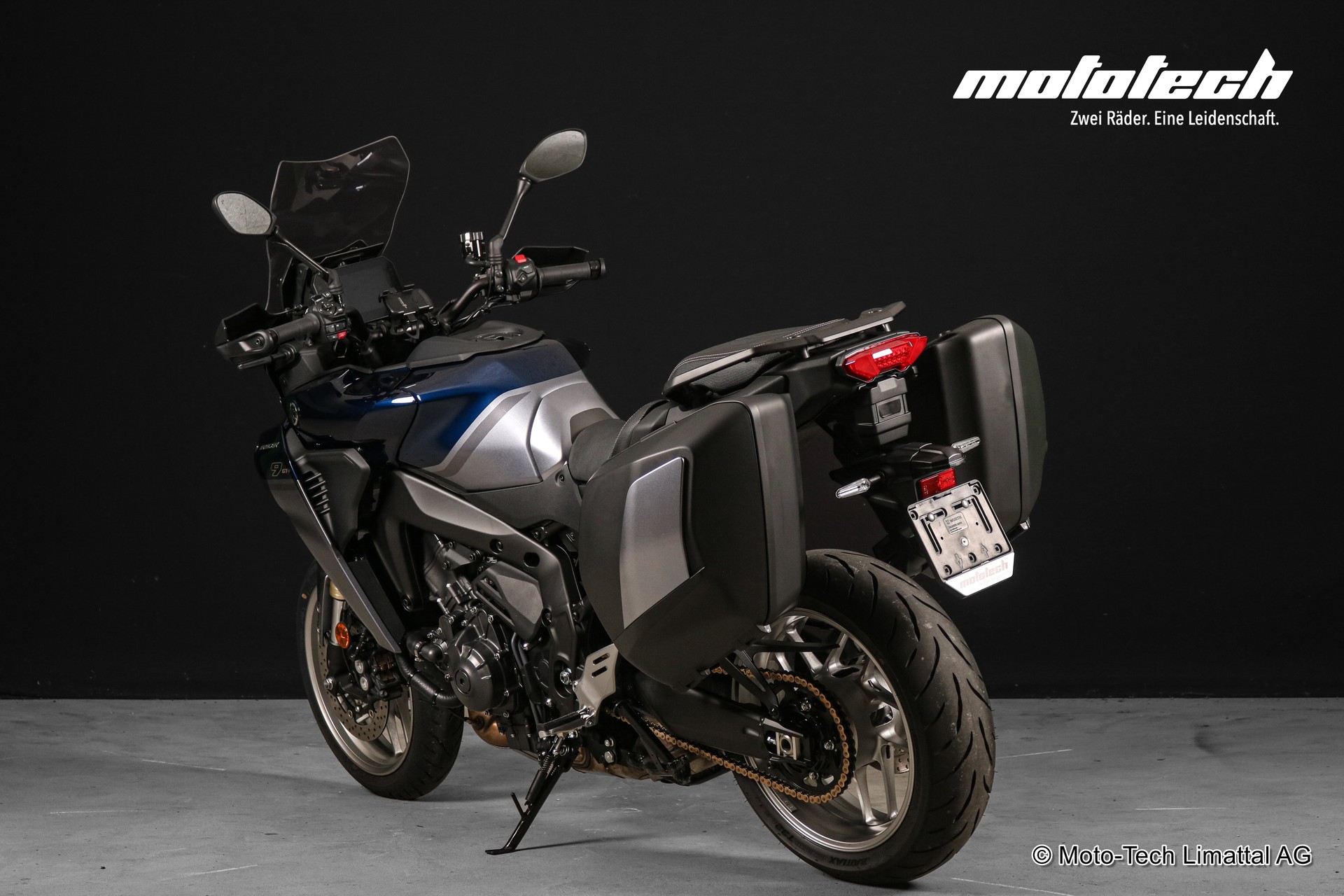 YAMAHA Tracer 9 GT+-showroom-element-3