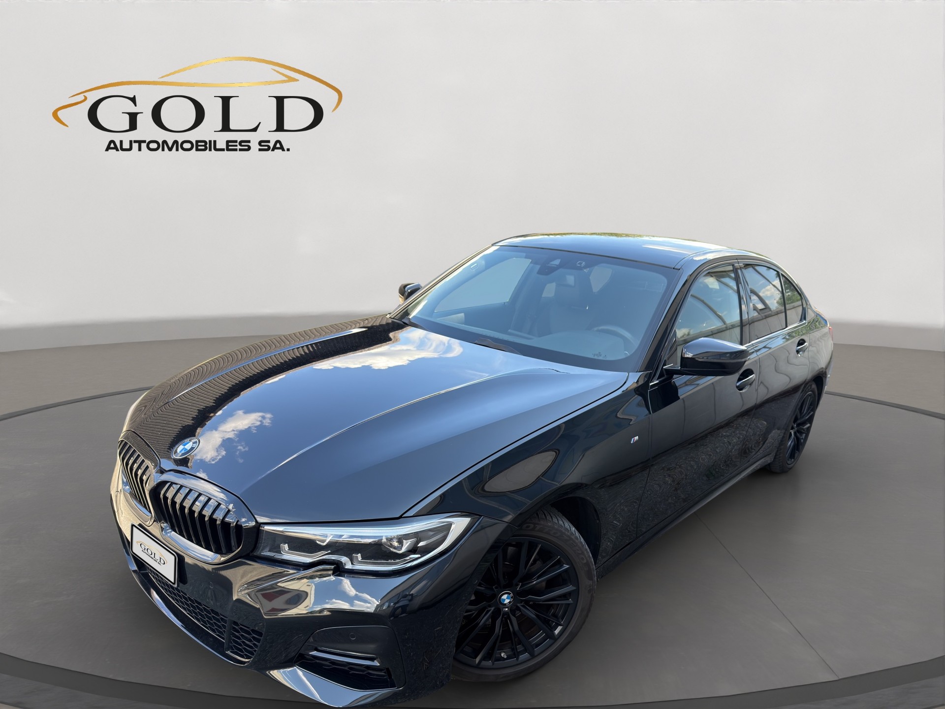 BMW 320i Steptronic M Sport-image-0