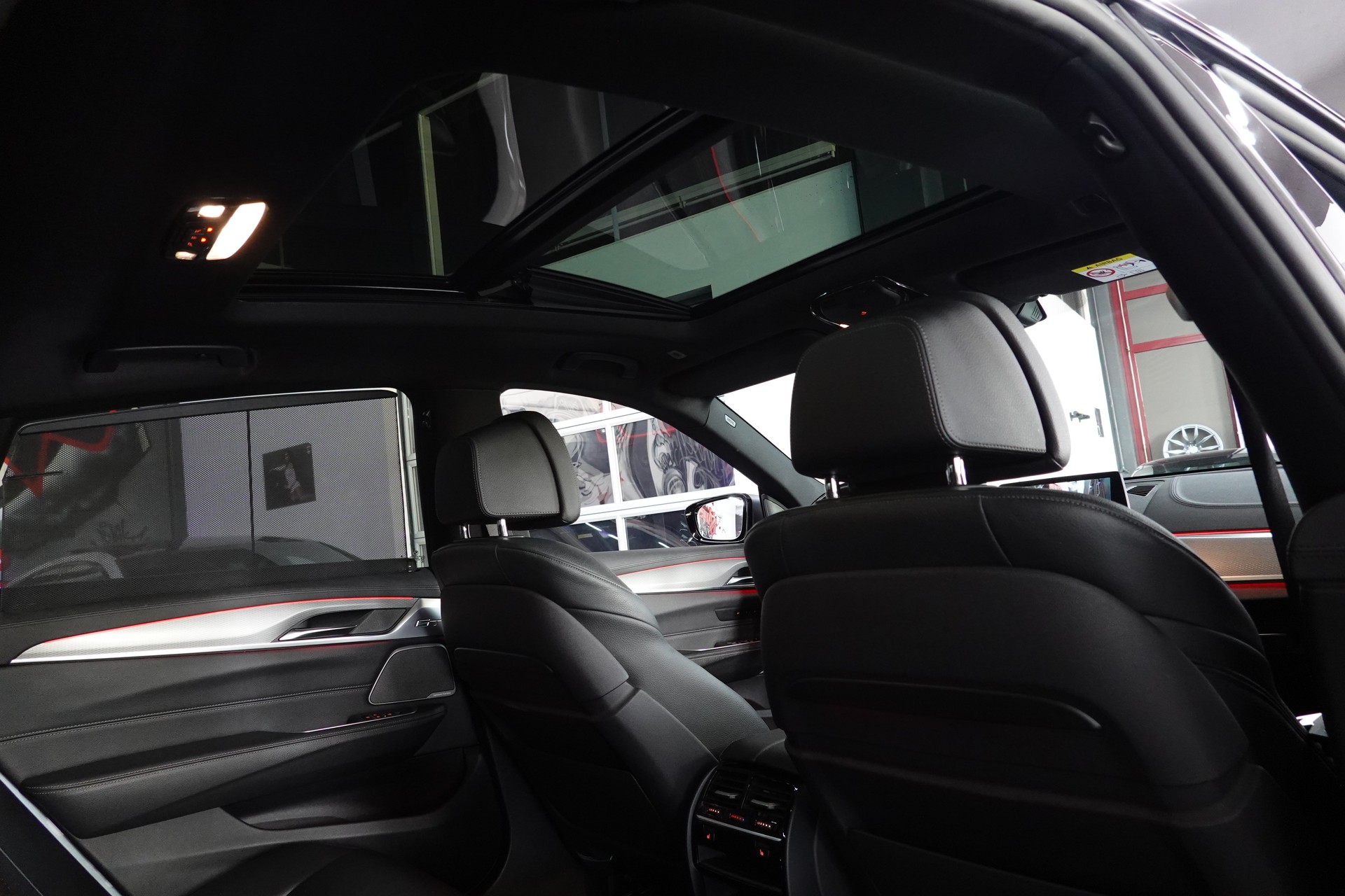 BMW 630d GT X-DRIVE SPORT LINE STEPTRONIC CH-FZ ON TOP-image-44
