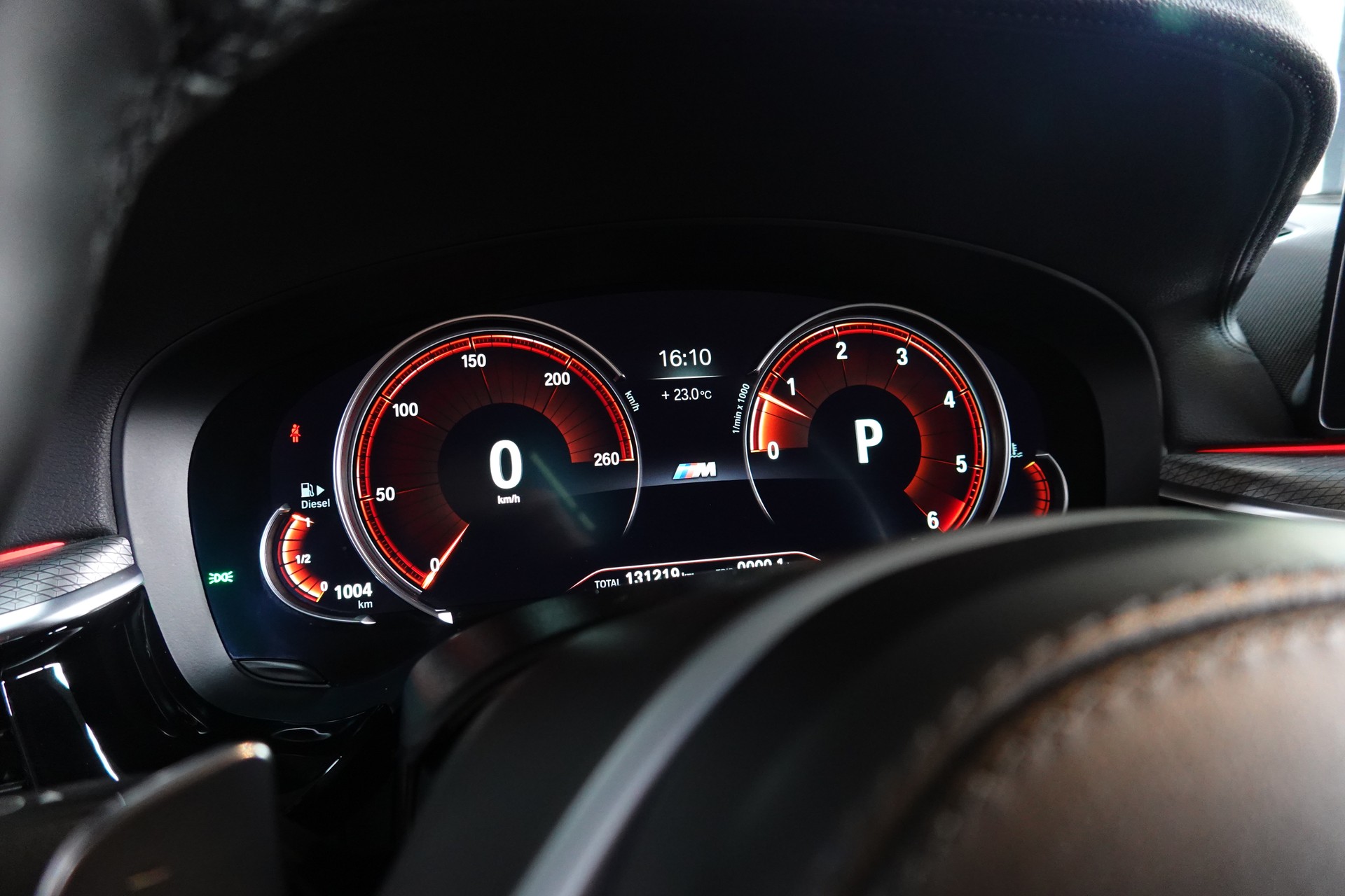 BMW 630d GT X-DRIVE SPORT LINE STEPTRONIC CH-FZ ON TOP-image-32
