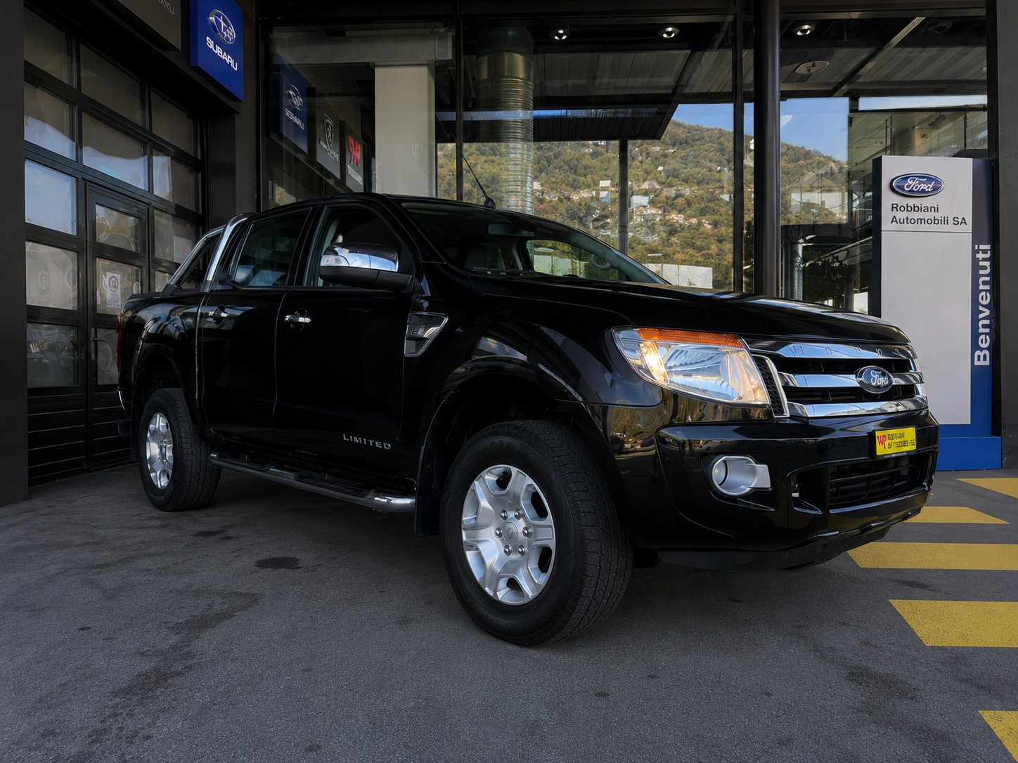 FORD Ranger LTD 2.2 TDCi 4x4 A-image-2