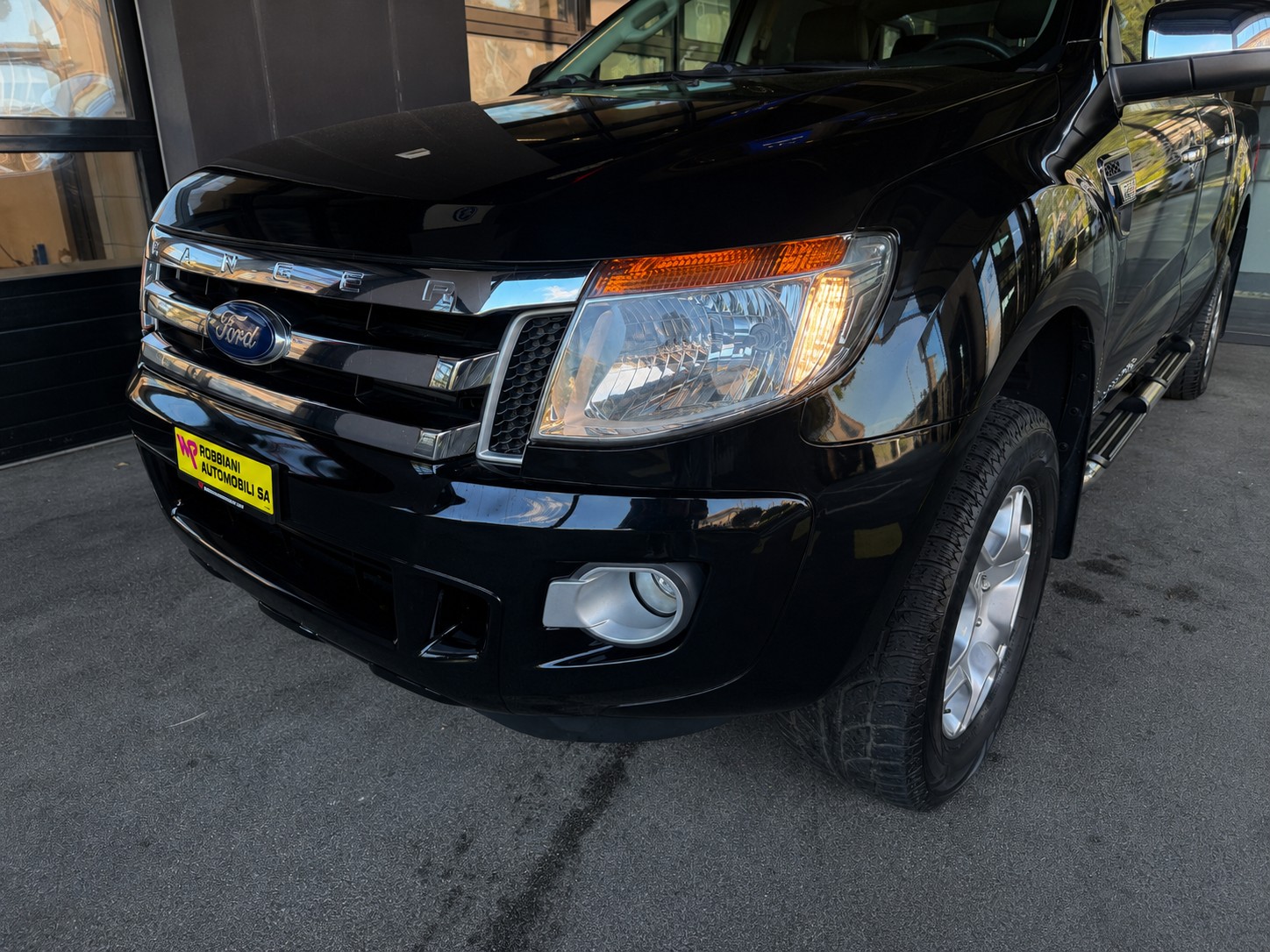 FORD Ranger LTD 2.2 TDCi 4x4 A-image-6