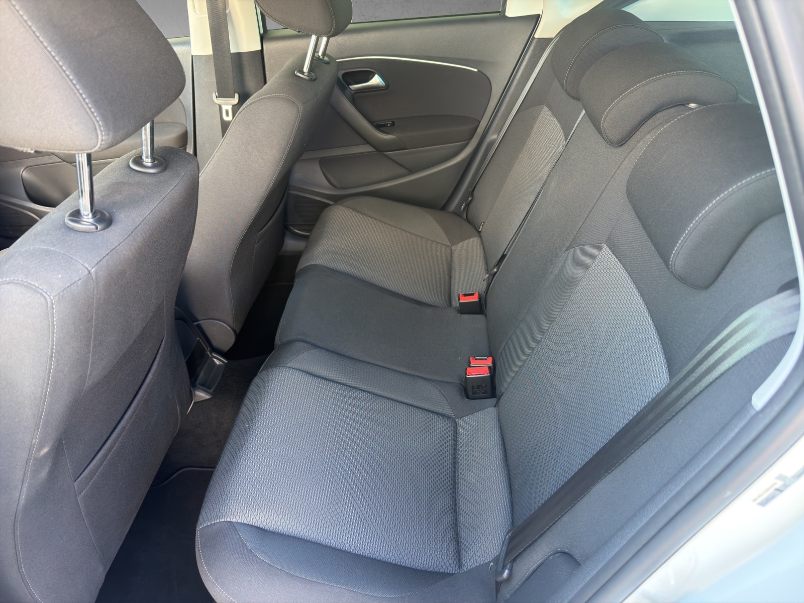 VW Polo 1.2 TSI BMT Comfortline DSG-image-12