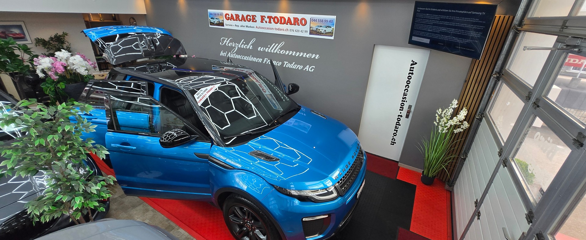 LAND ROVER Range Rover Evoque 2.0 TD4 HSE Dynamic-image-19