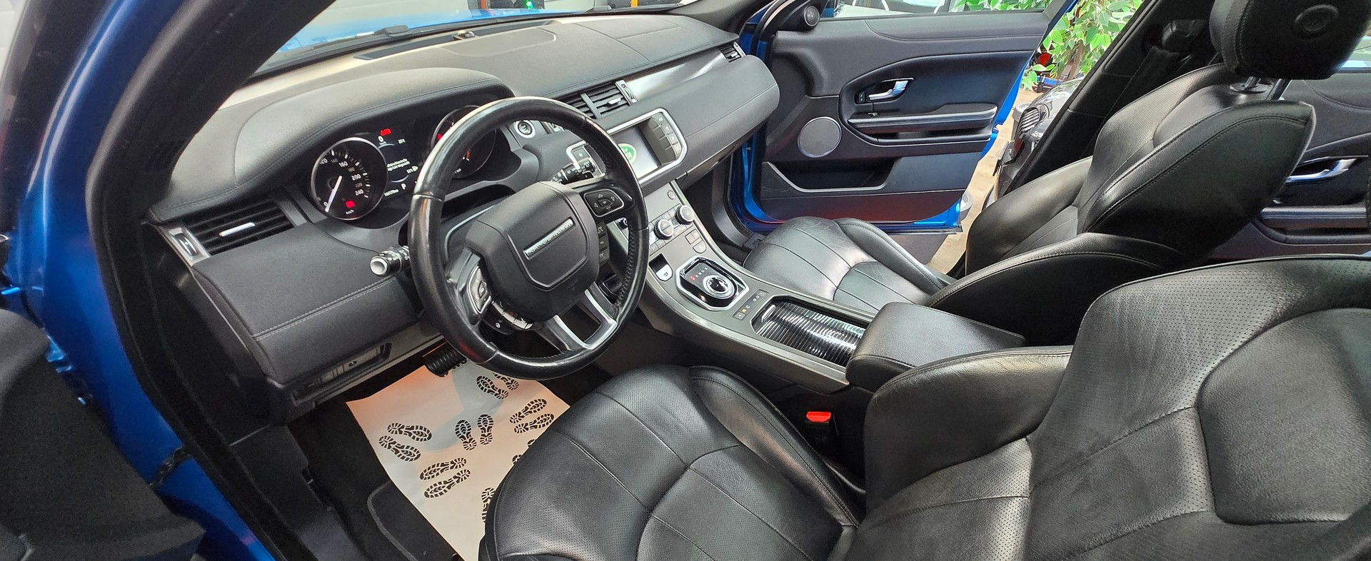 LAND ROVER Range Rover Evoque 2.0 TD4 HSE Dynamic-image-25