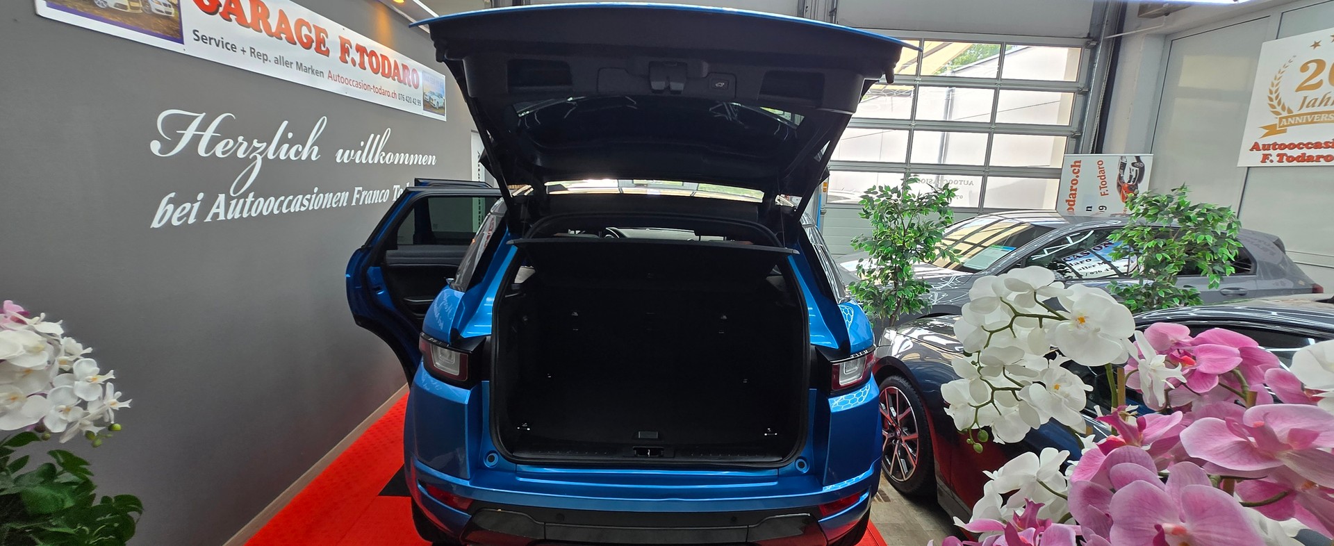 LAND ROVER Range Rover Evoque 2.0 TD4 HSE Dynamic-image-17