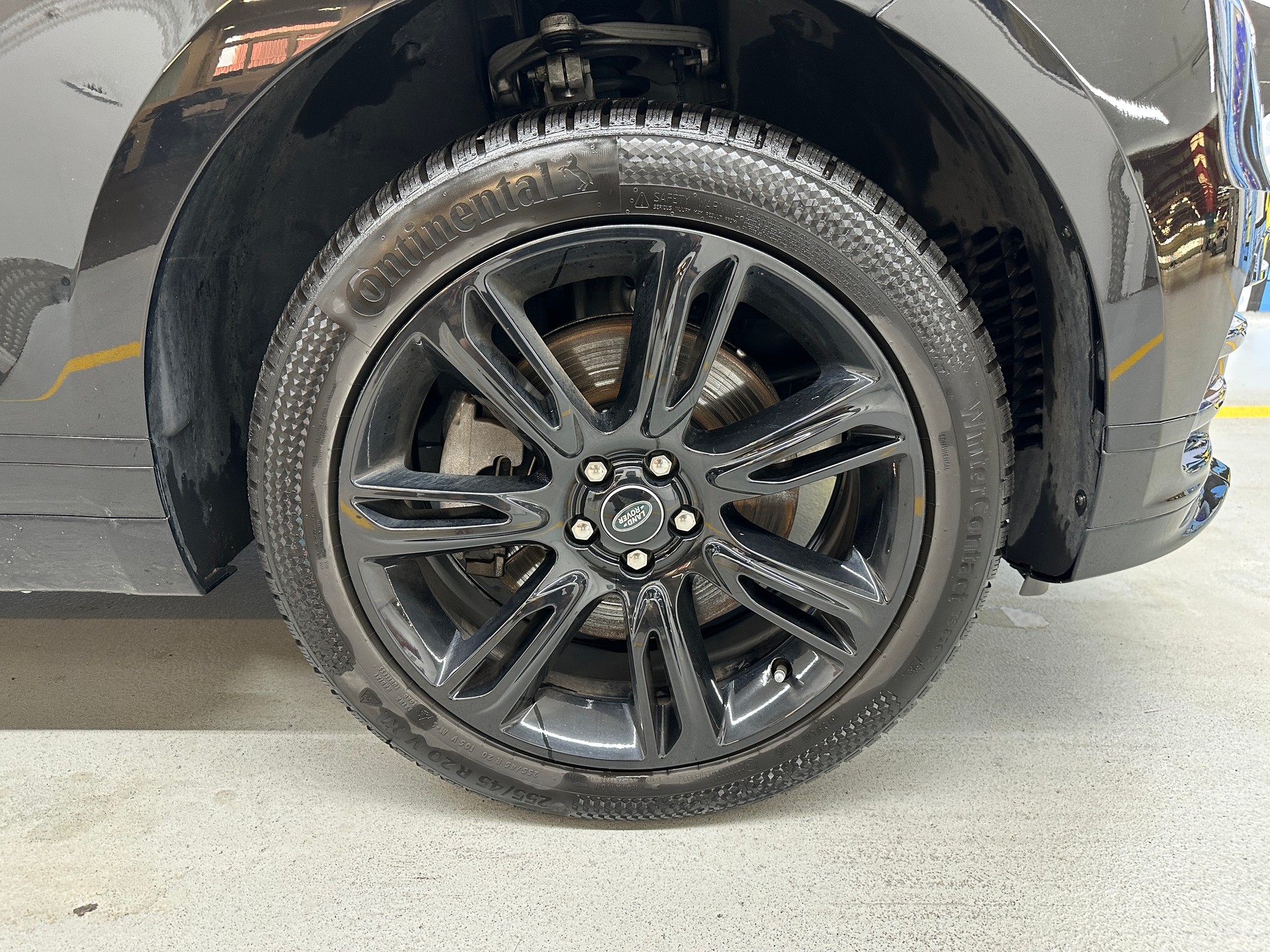 LAND ROVER Range Rover Velar R-Dynamic P 250 SE Automatic-image-6