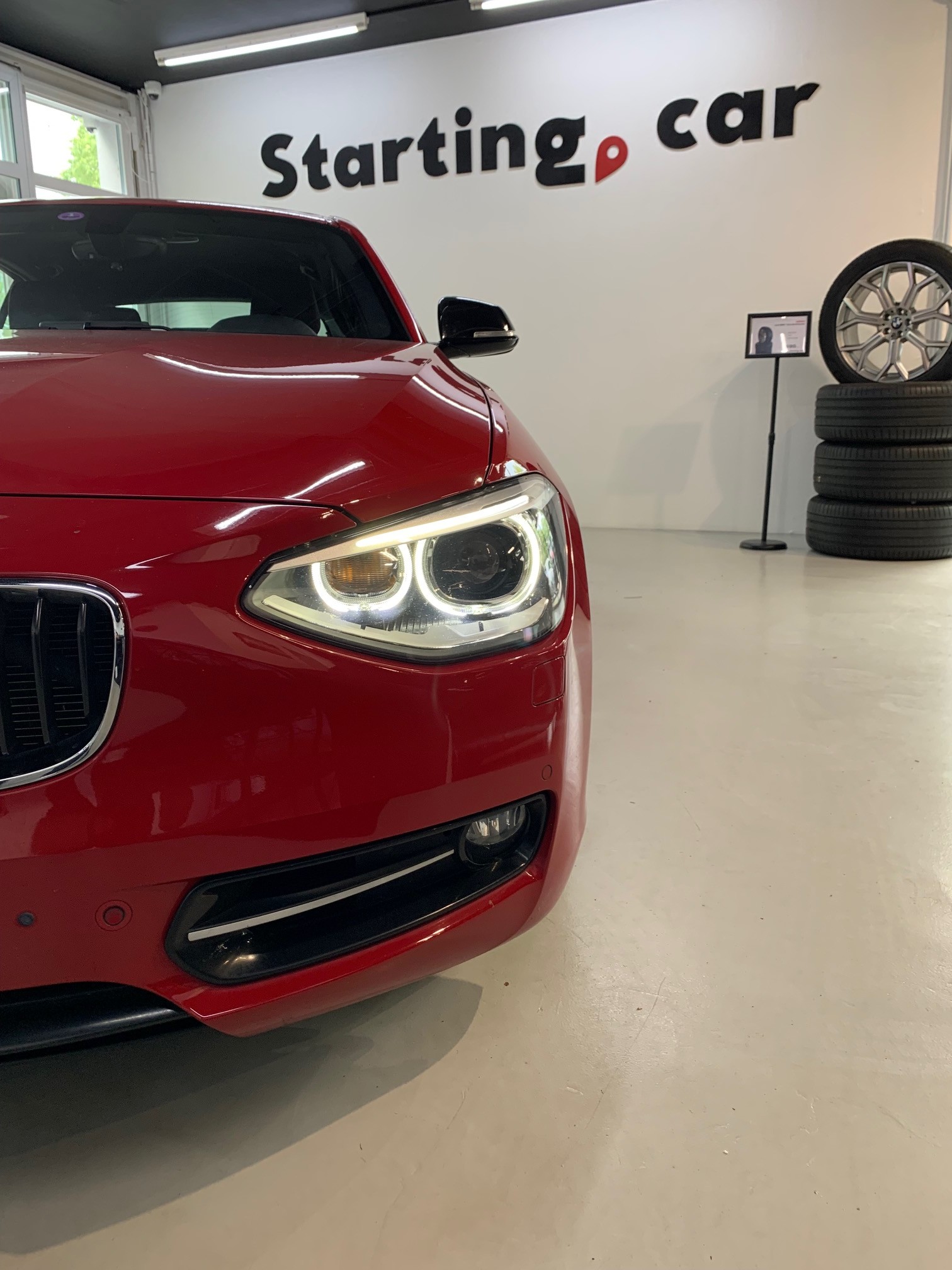 BMW 118i Sport Line-image-3