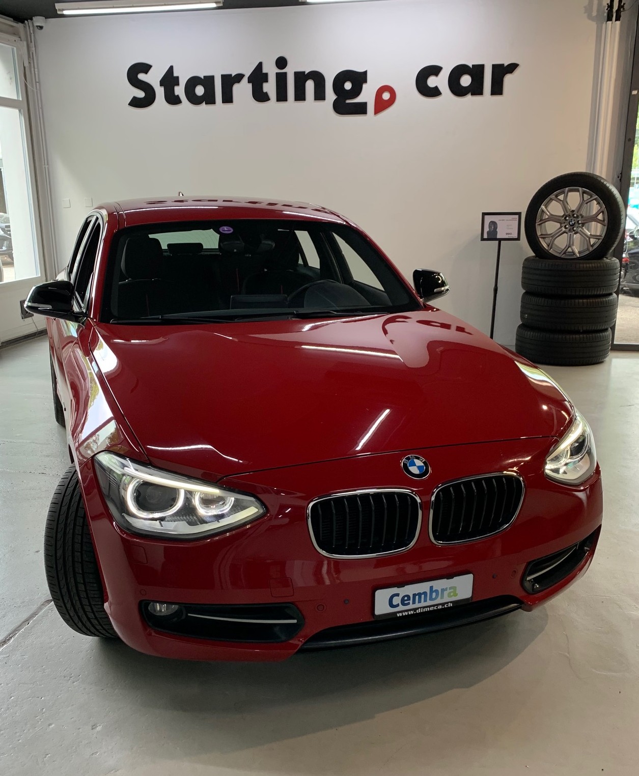 BMW 118i Sport Line-image-2
