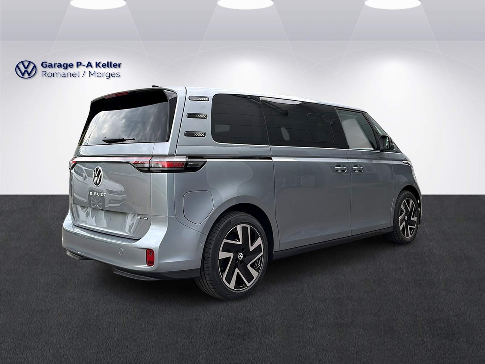 VW ID.Buzz LWB Pro 4 Motion-image-4