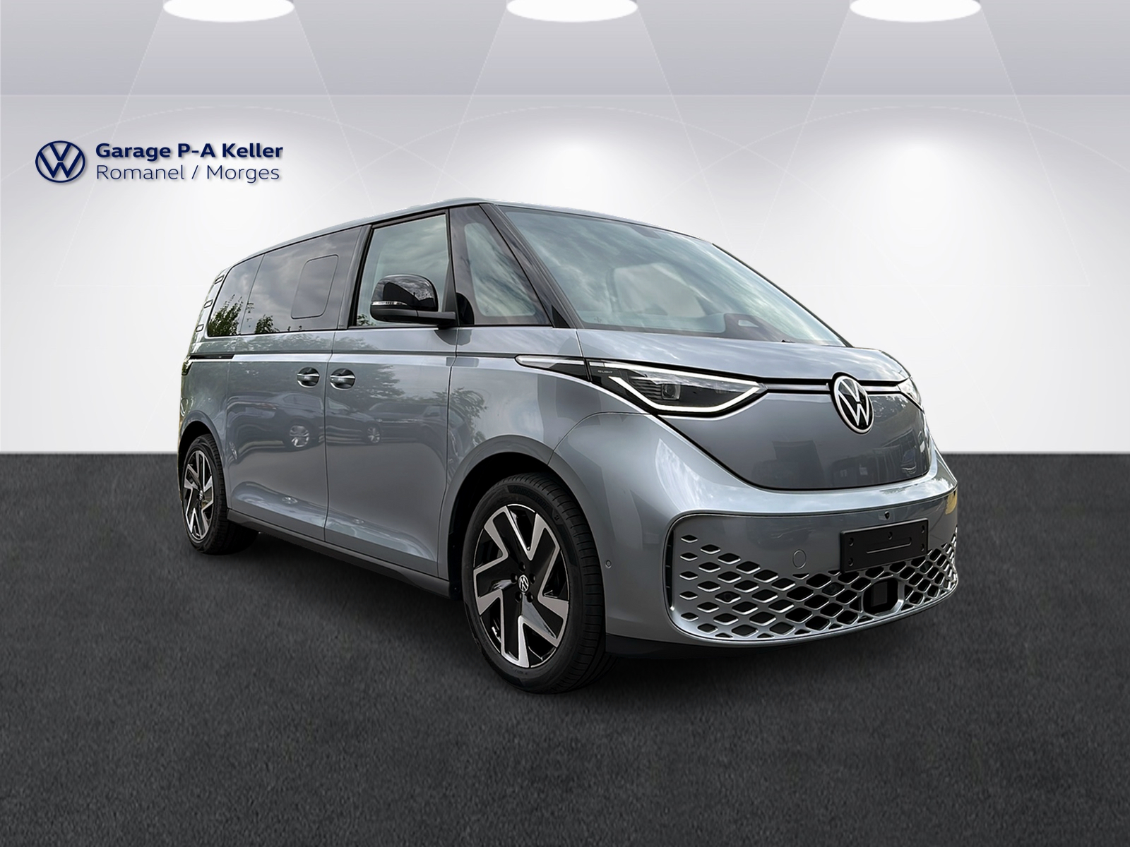 VW ID.Buzz LWB Pro 4 Motion-image-5