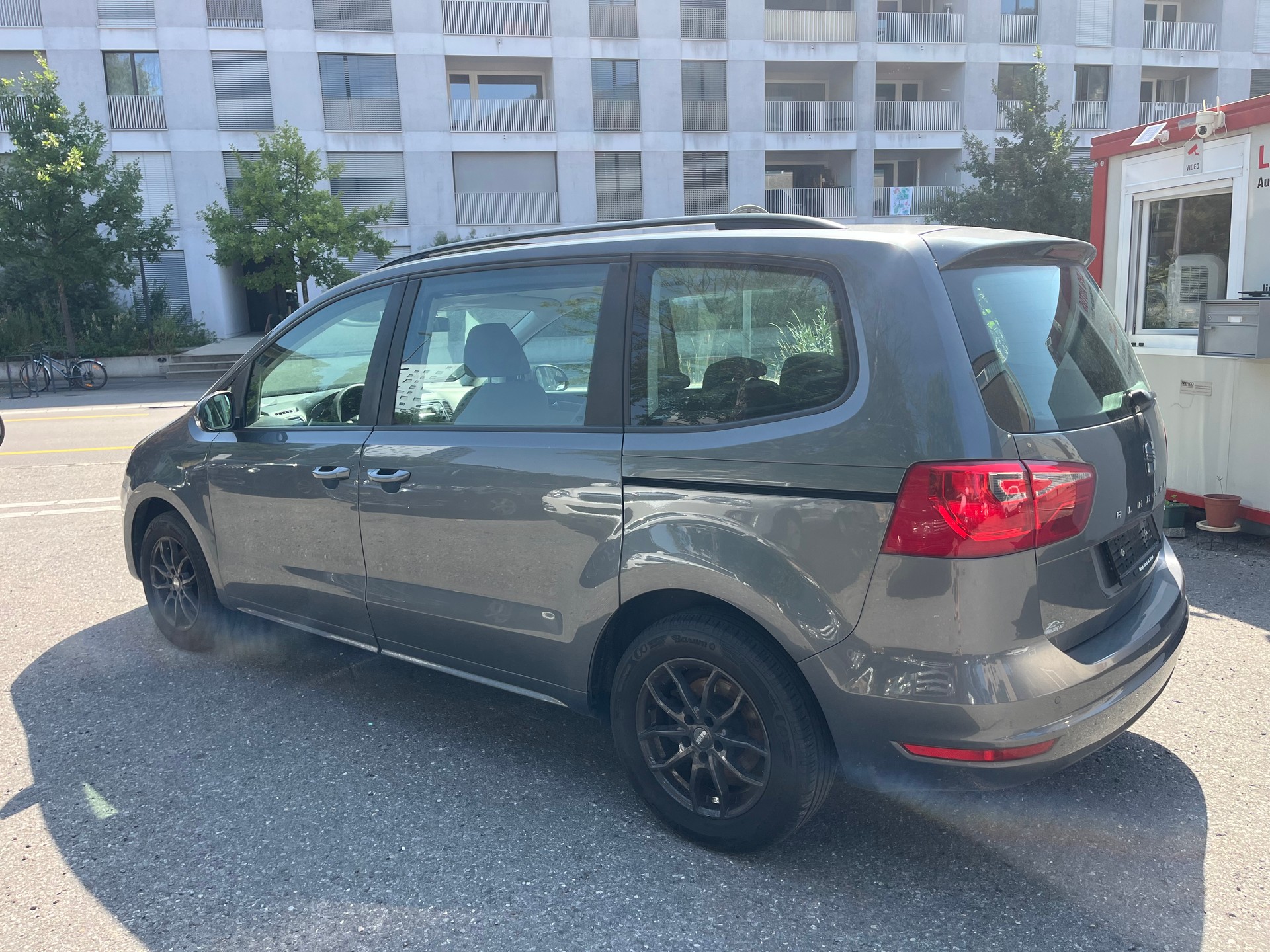 SEAT Alhambra 1.4 TSI Reference Eco-image-2
