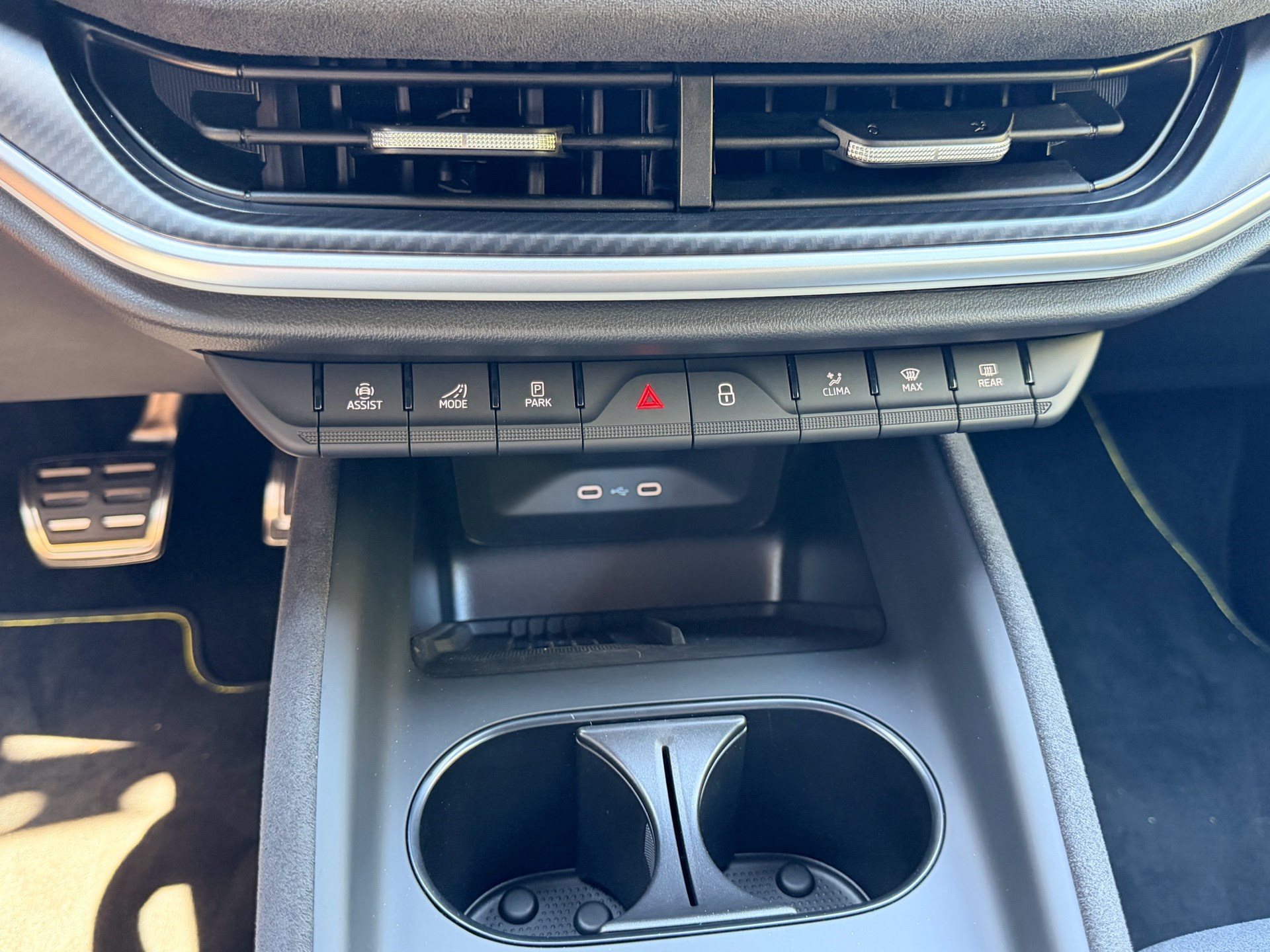 SKODA Elroq RS LOUNGE 4X4 *** 360 GRAD KAMERA & 4 JAHRE SKODA WERKSGARANTIE ***-image-22