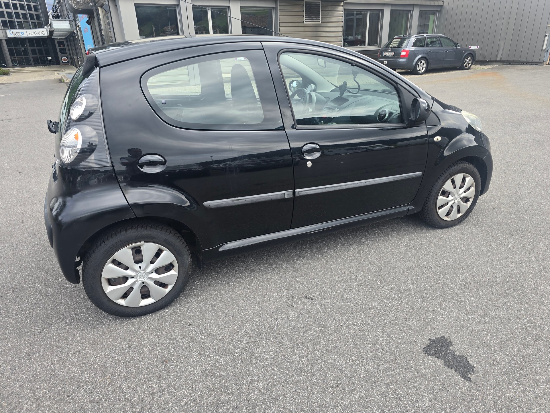 CITROEN C1 1.0i Chic (SX)-image-6